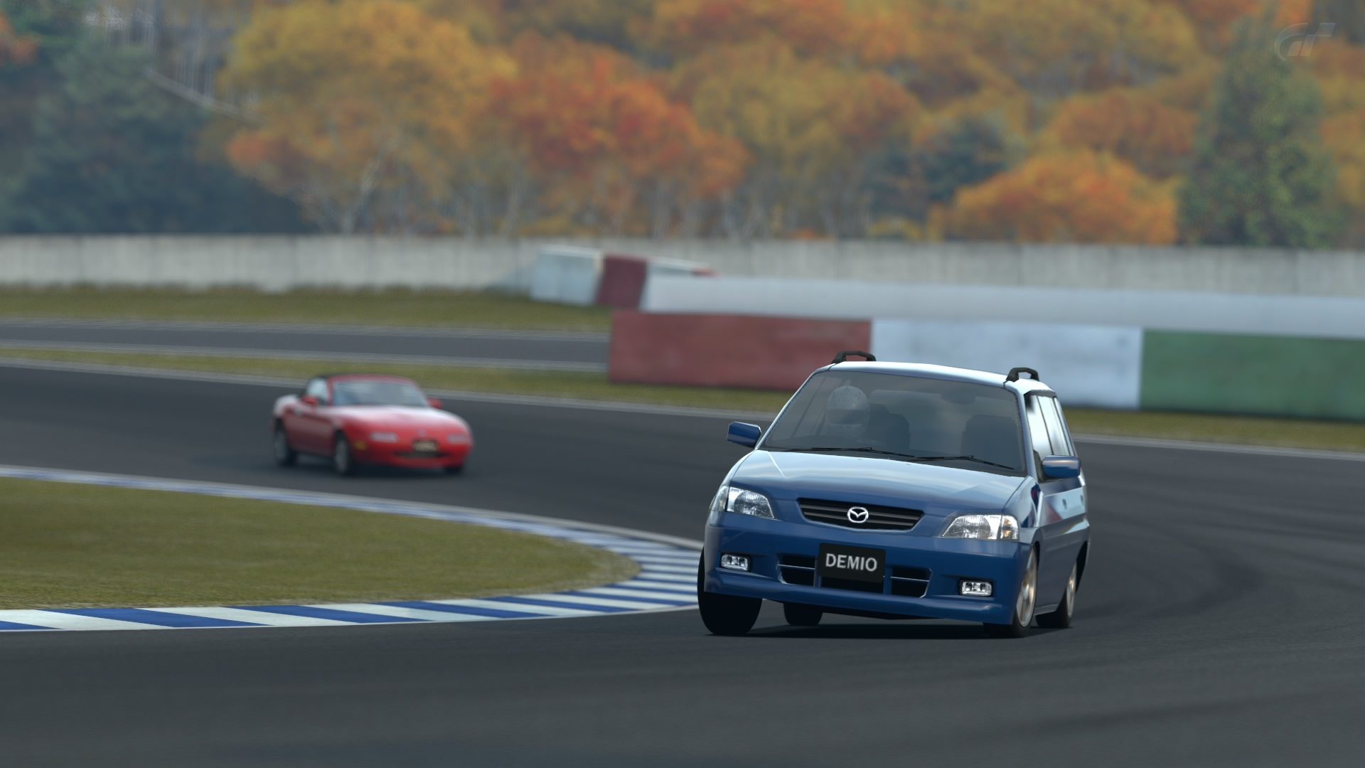 Autumn Ring and Mazda Demio