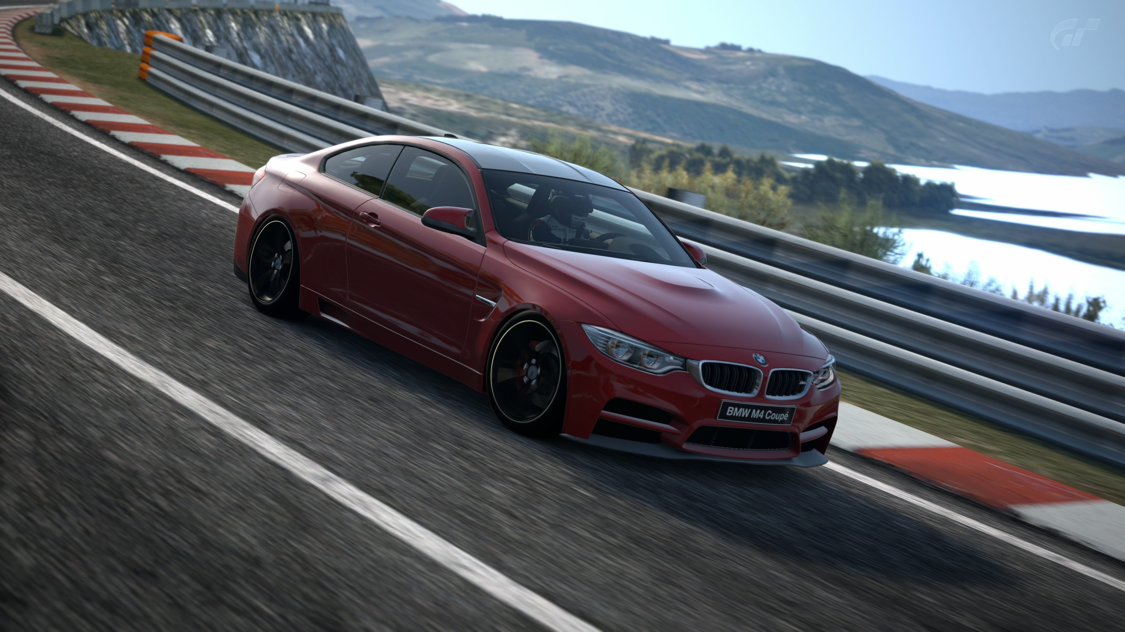 BMW M4 @ Circuito De La Sierra