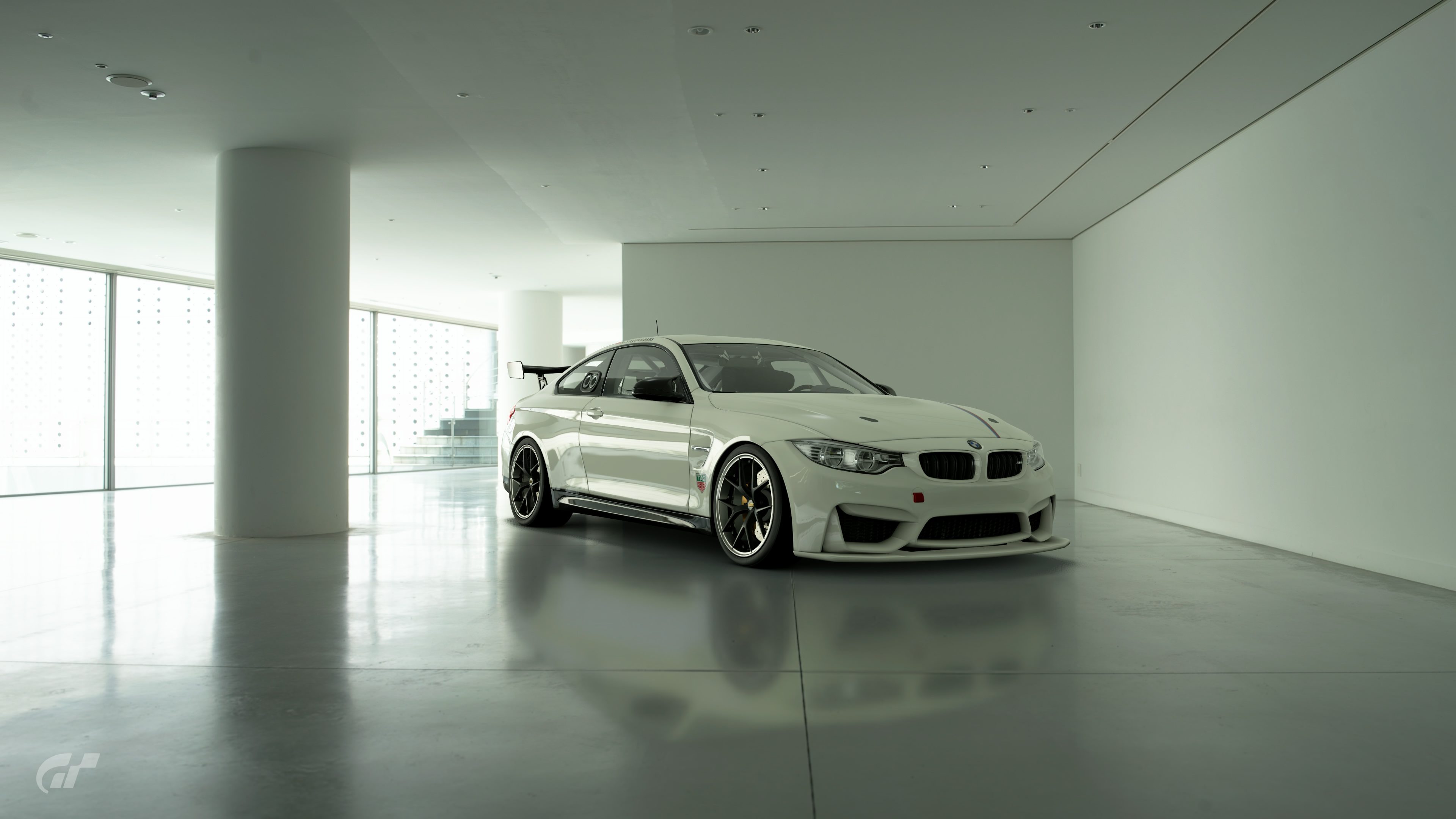 BMW M4 GT4