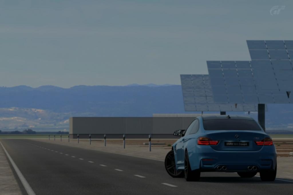 bmw m4.jpg