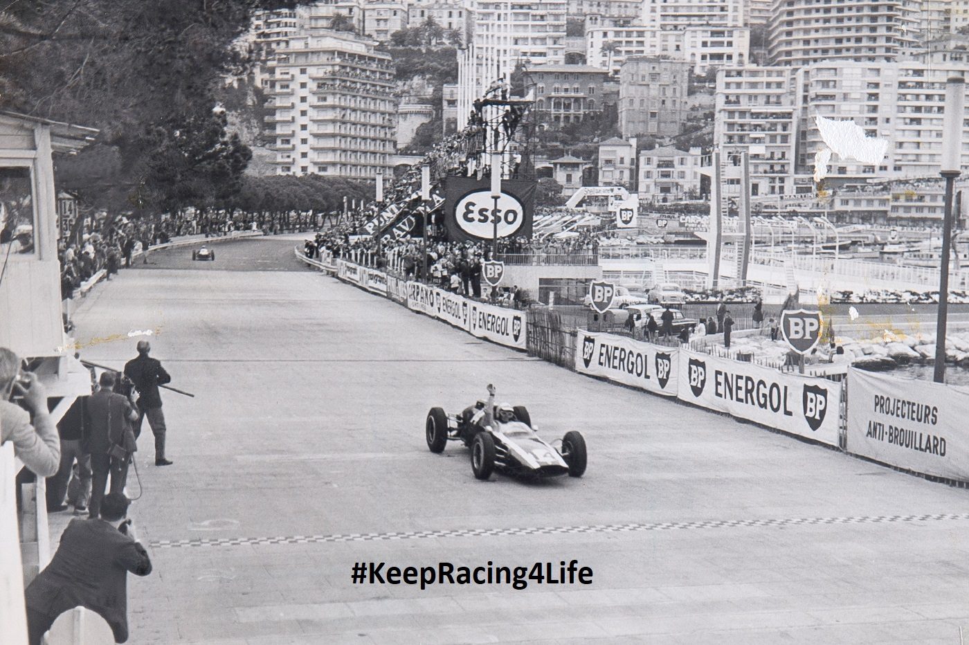 Bruce McLaren Wins The 1962 Monaco GP