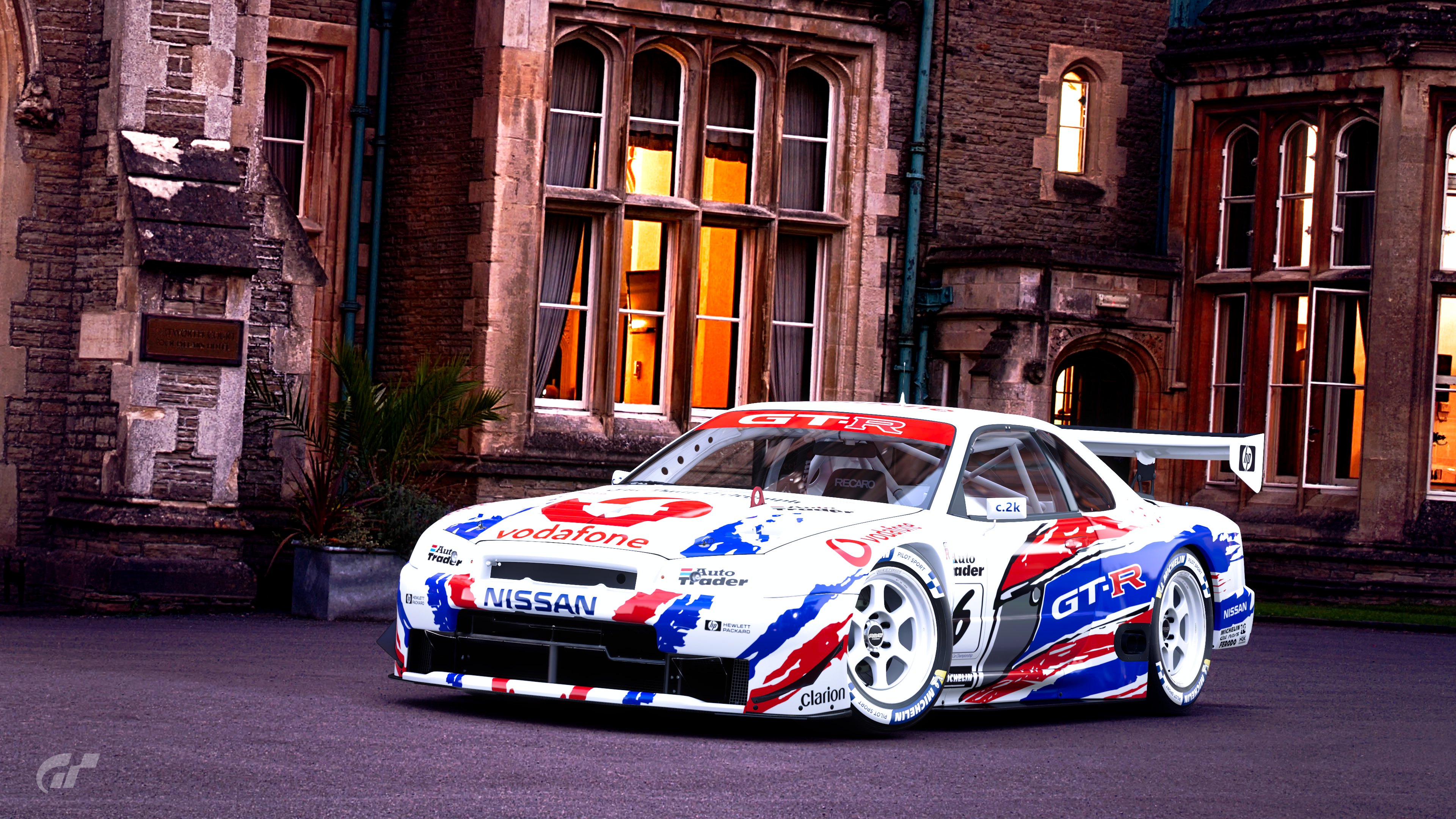 BTCC Nissan GT-R 2.jpg