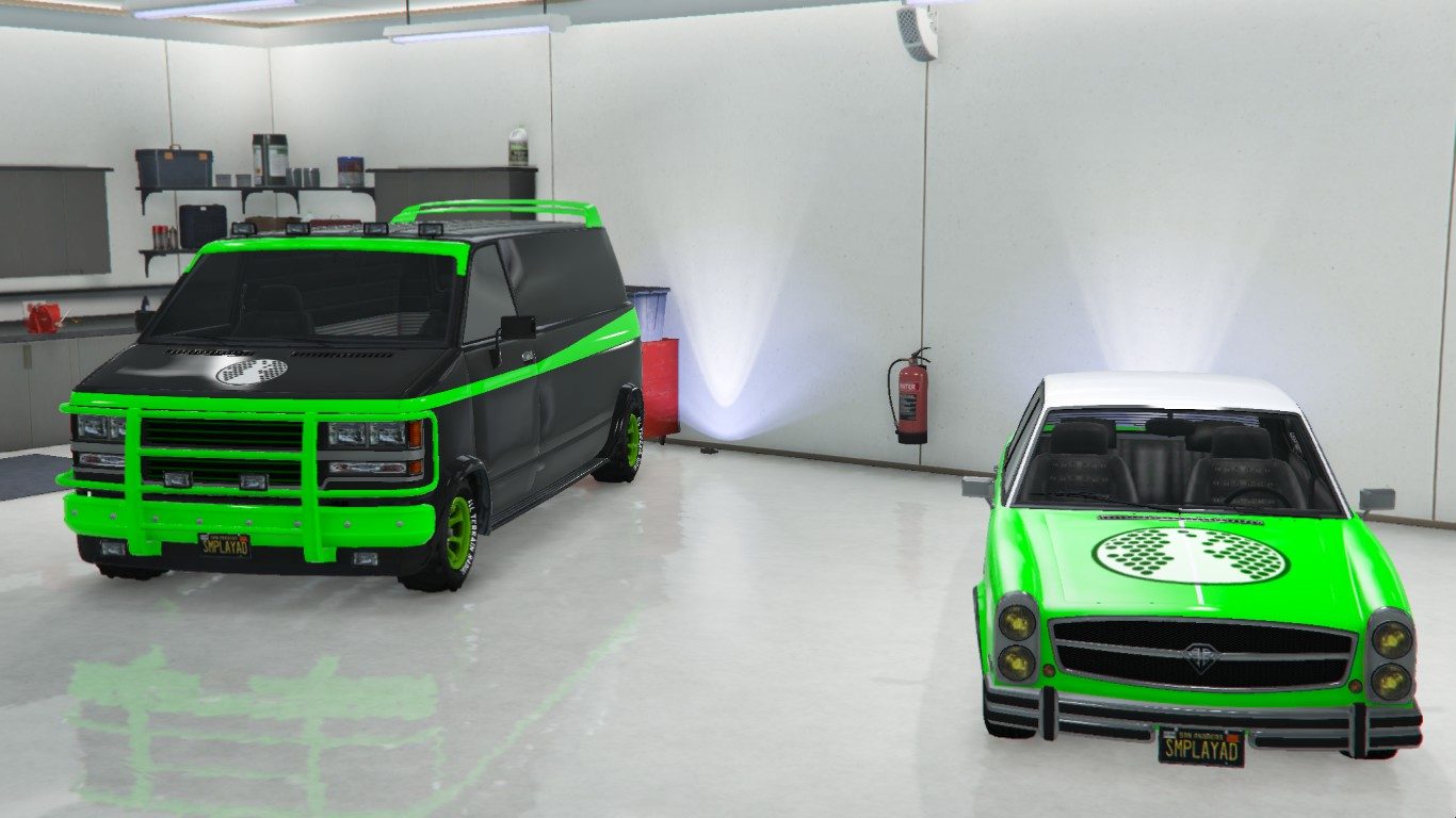CallmeDan Green crewview 1