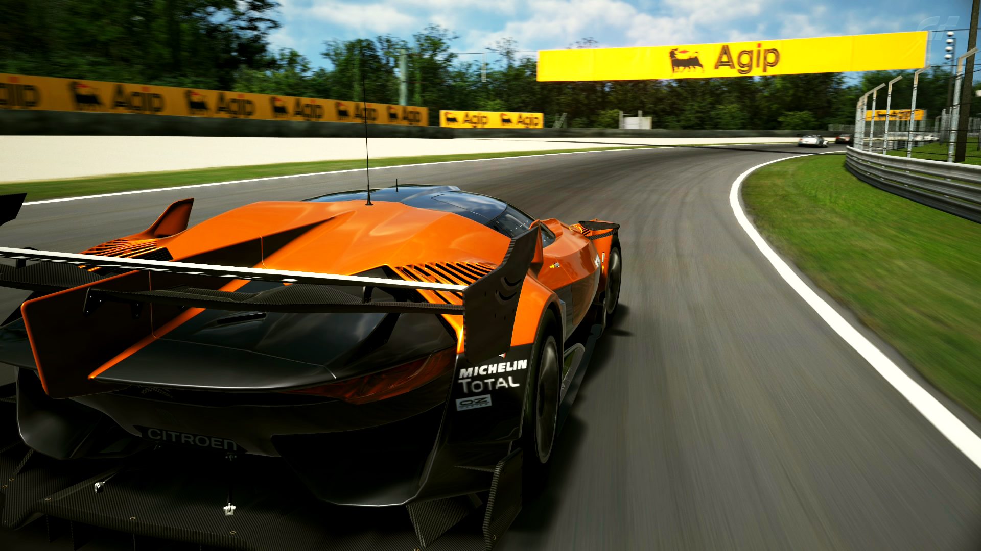 Citroen GT LM on Monza 4.jpg