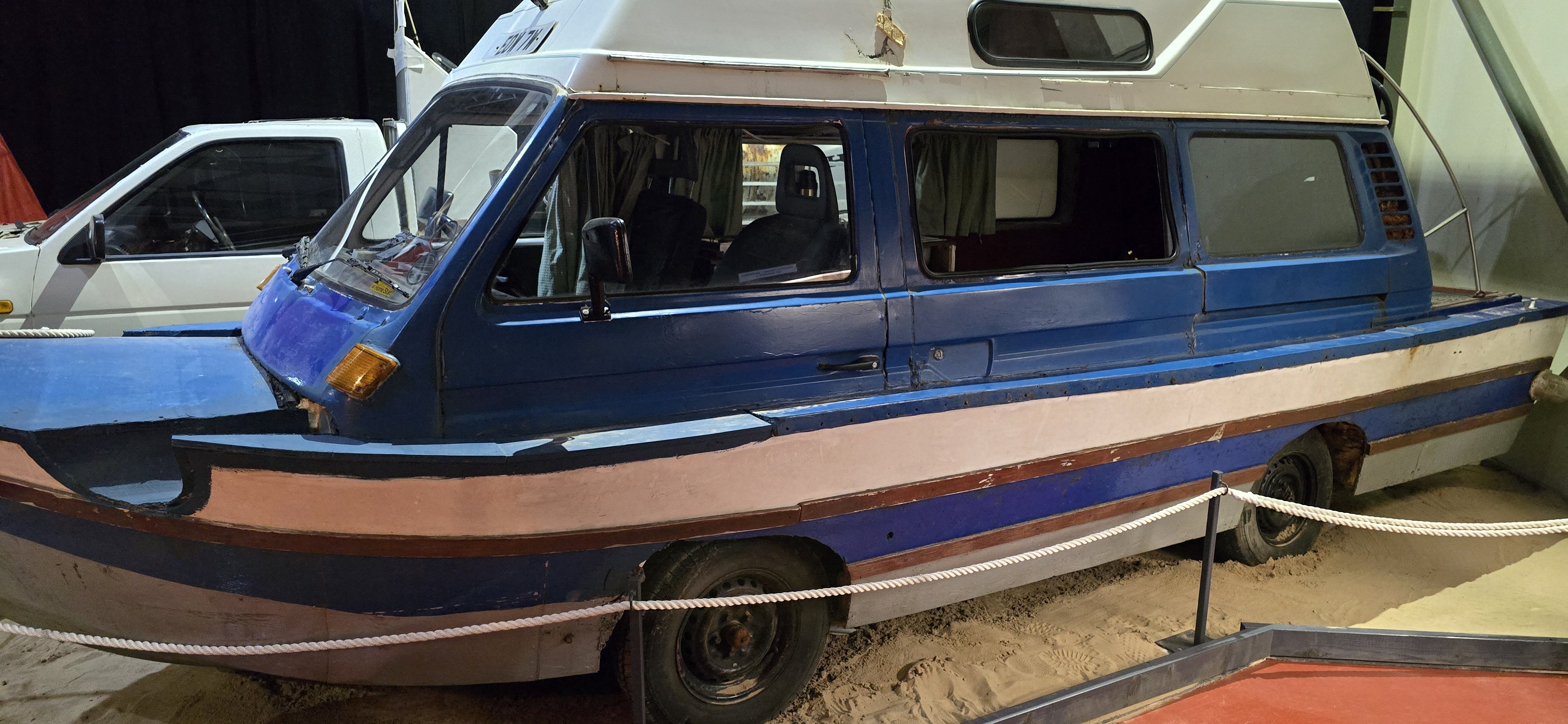 Dampervan