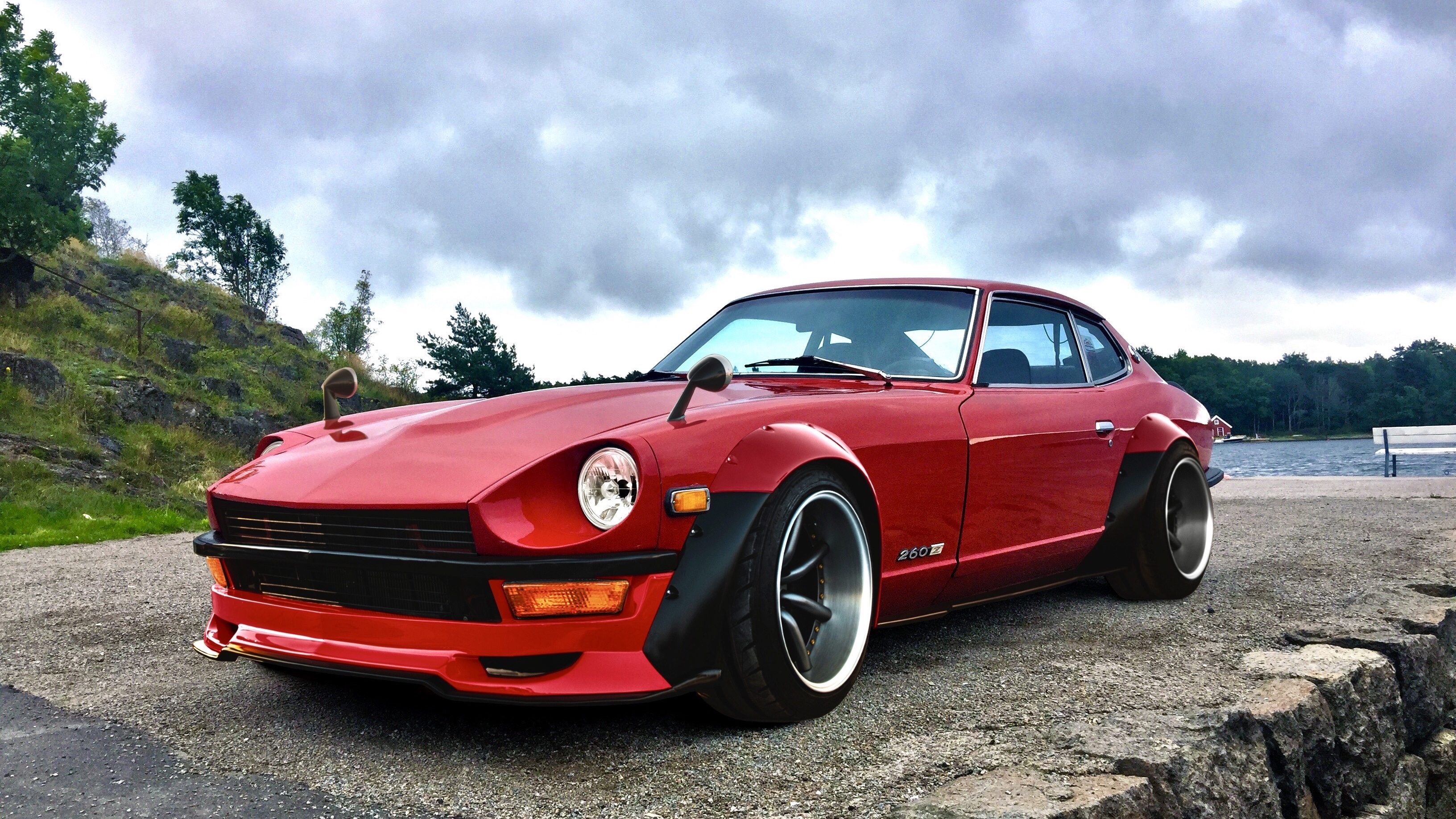 Datsun Fairlady Z Carbon Signal Moonbeam