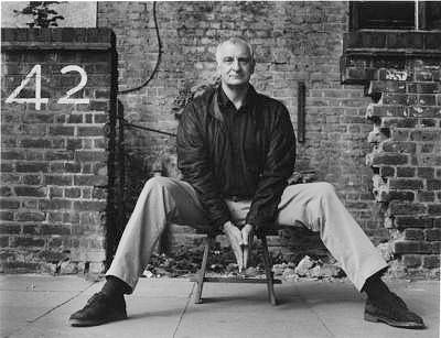 Douglas Adams-8x6.jpg