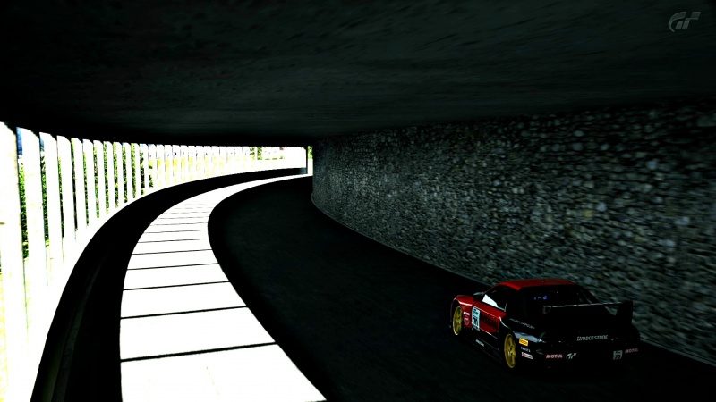 ENST_7-R32 Tunnel 1.jpg