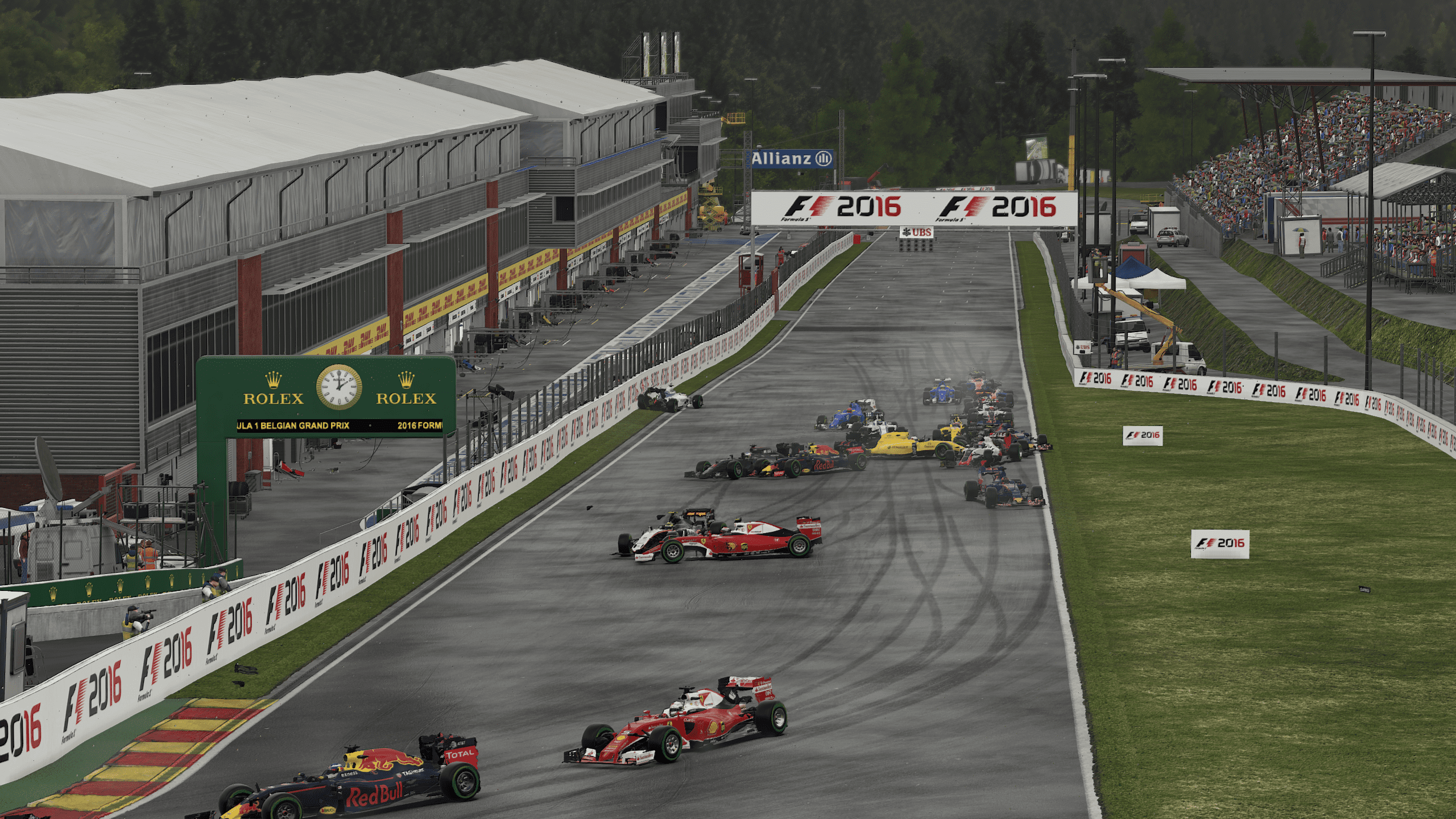 F1 2016 - Spa Start in Rain