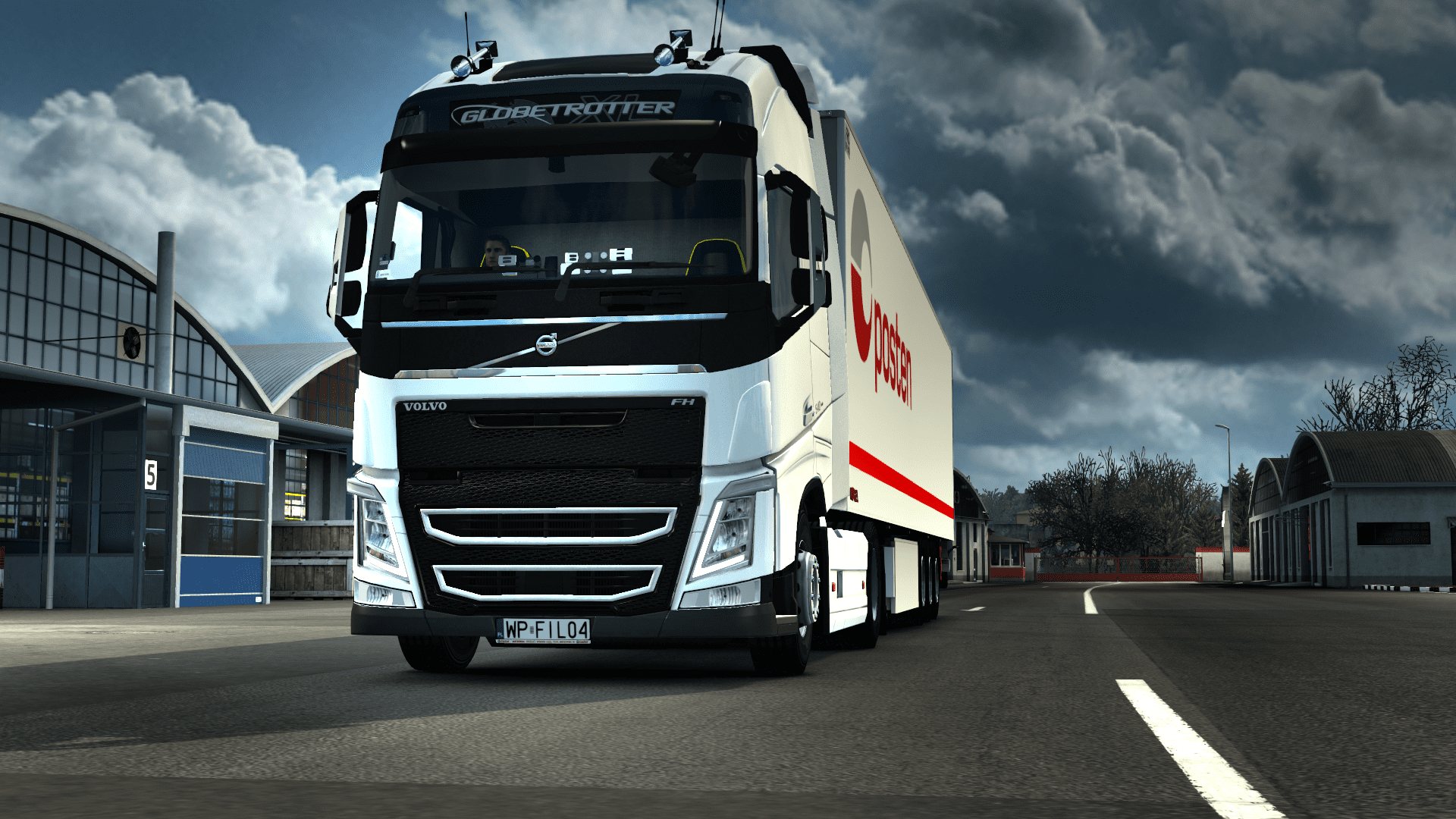 FH 540 Parked up outside Milan