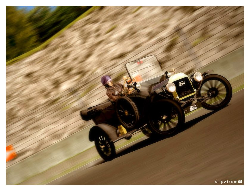 Ford Model T @ Grand Valley East II 13