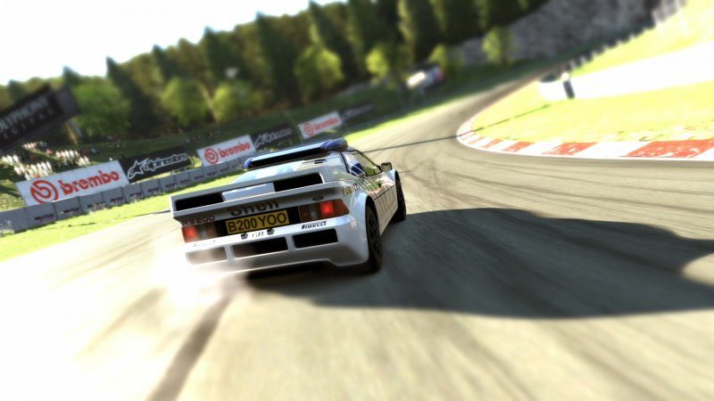 Ford RS200 drift.jpg