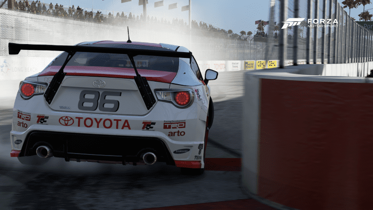 Forza 6 - 86 Near Miss