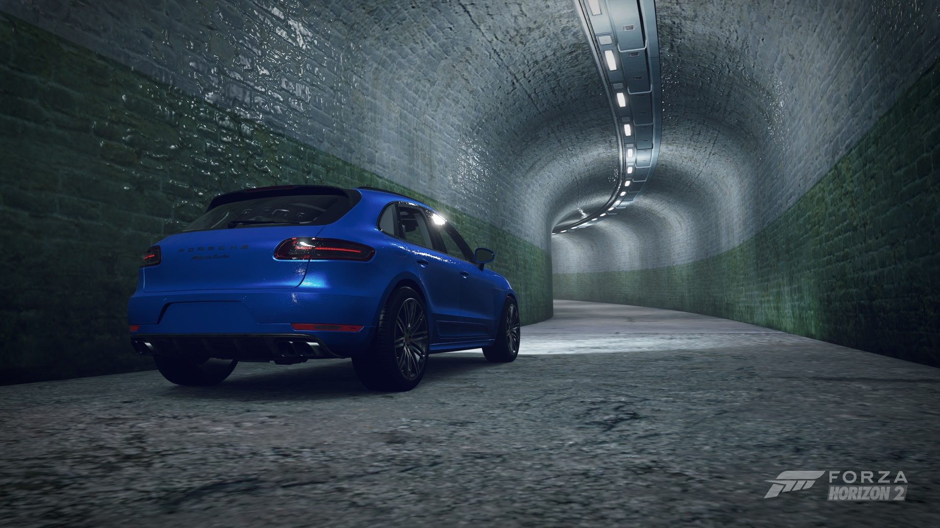 Forza Horizon 2 - 2015 Porsche Macan Turbo - Tunnel 1