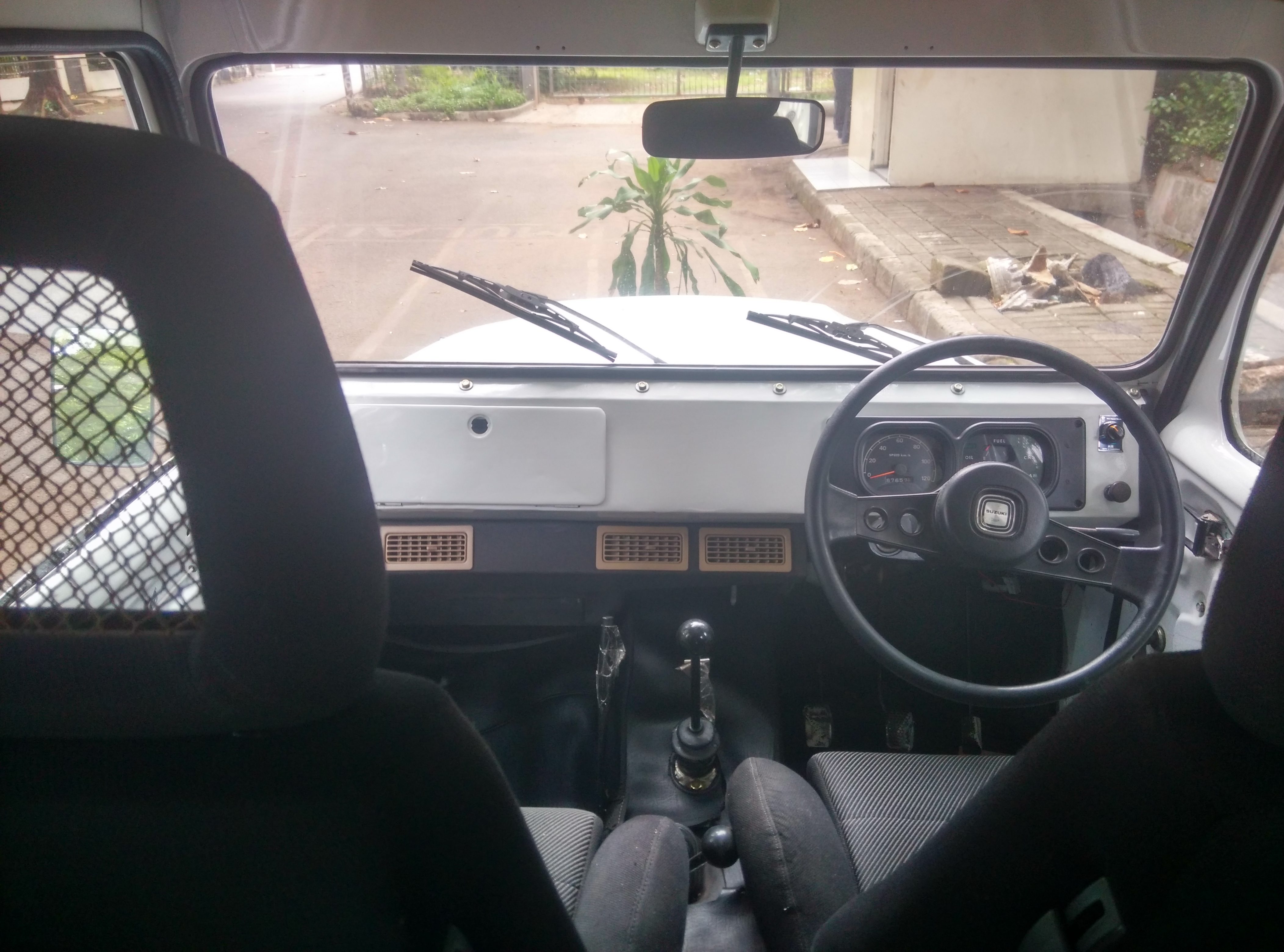 FrzGT's SJ20 Interior w/o Accessories
