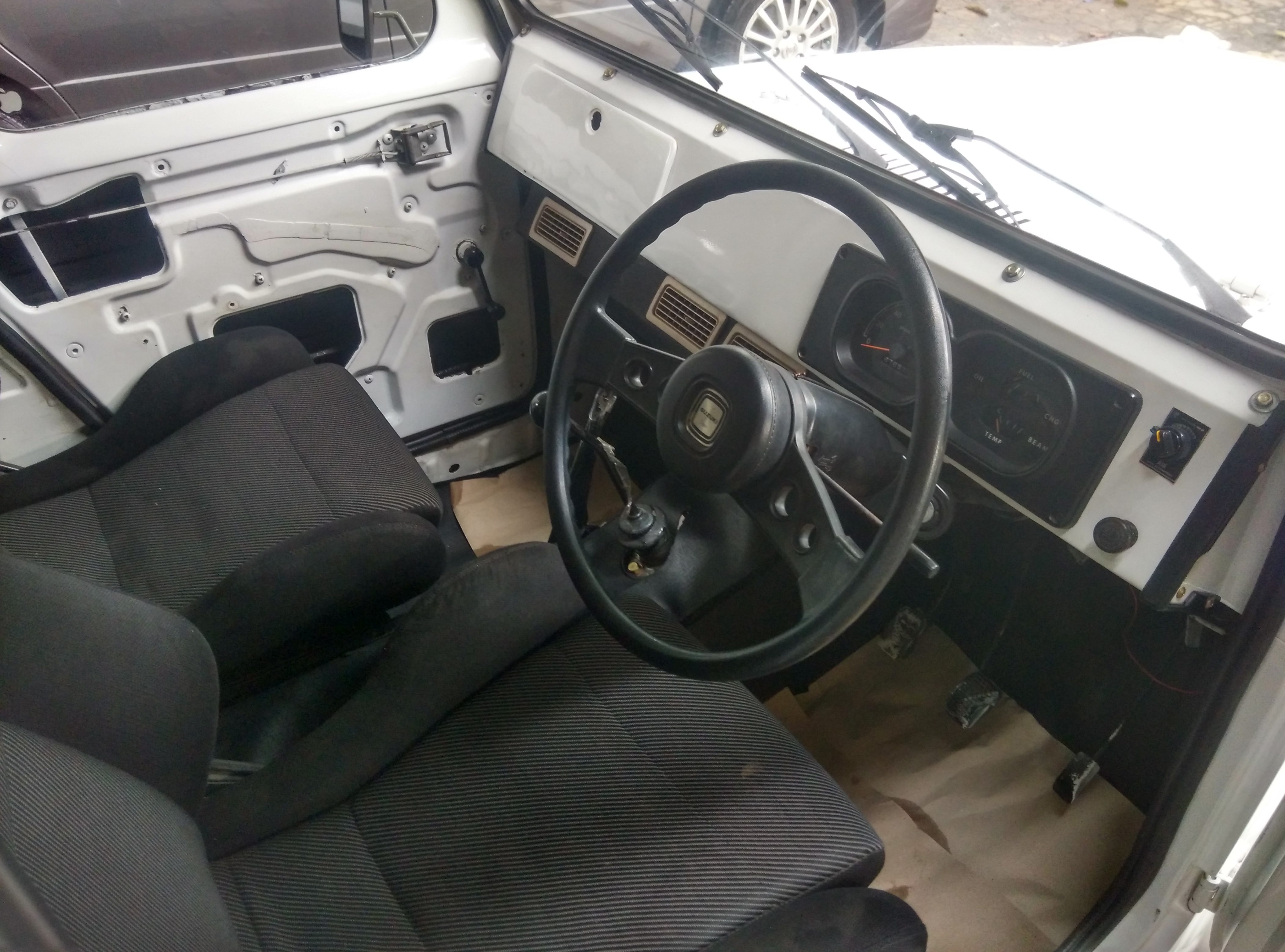 FrzGT's SJ20 Interior