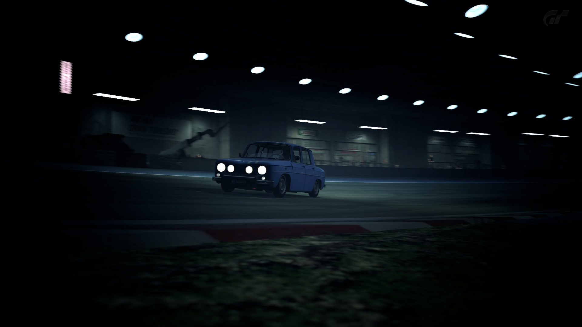 Gordini in the Mid-Field Tunnel!