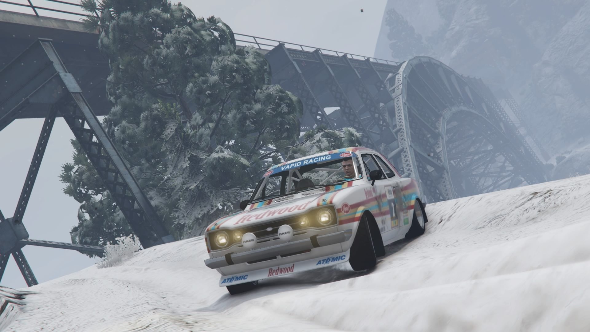 Grand Theft Auto V - Rallying In The Snow - 05