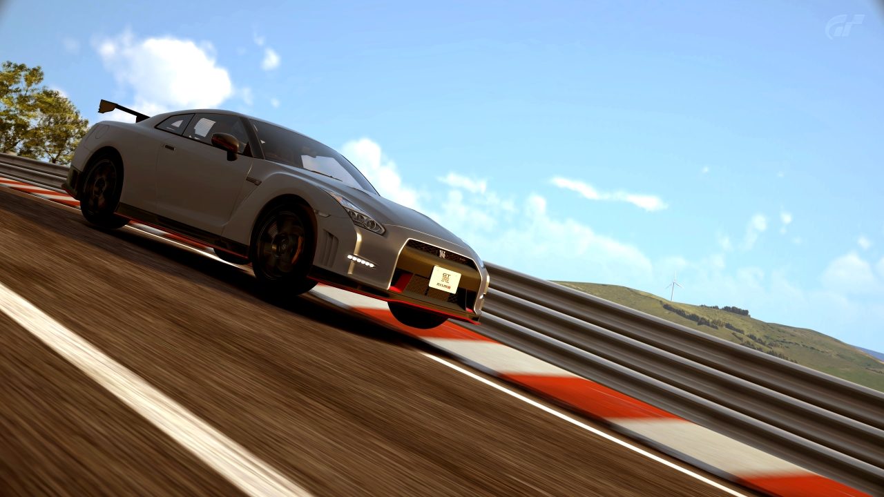 GT-R Nismo Sierra ZERO (2).jpg