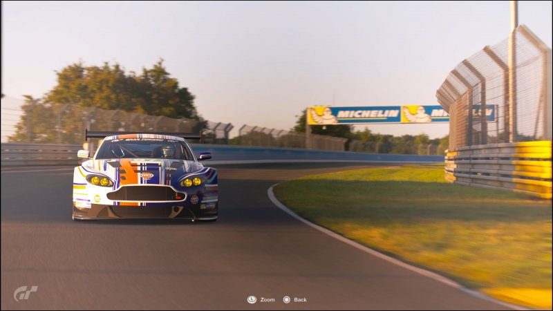 GT Sport - Aston Martin Racing Art Car 2013 01.jpg