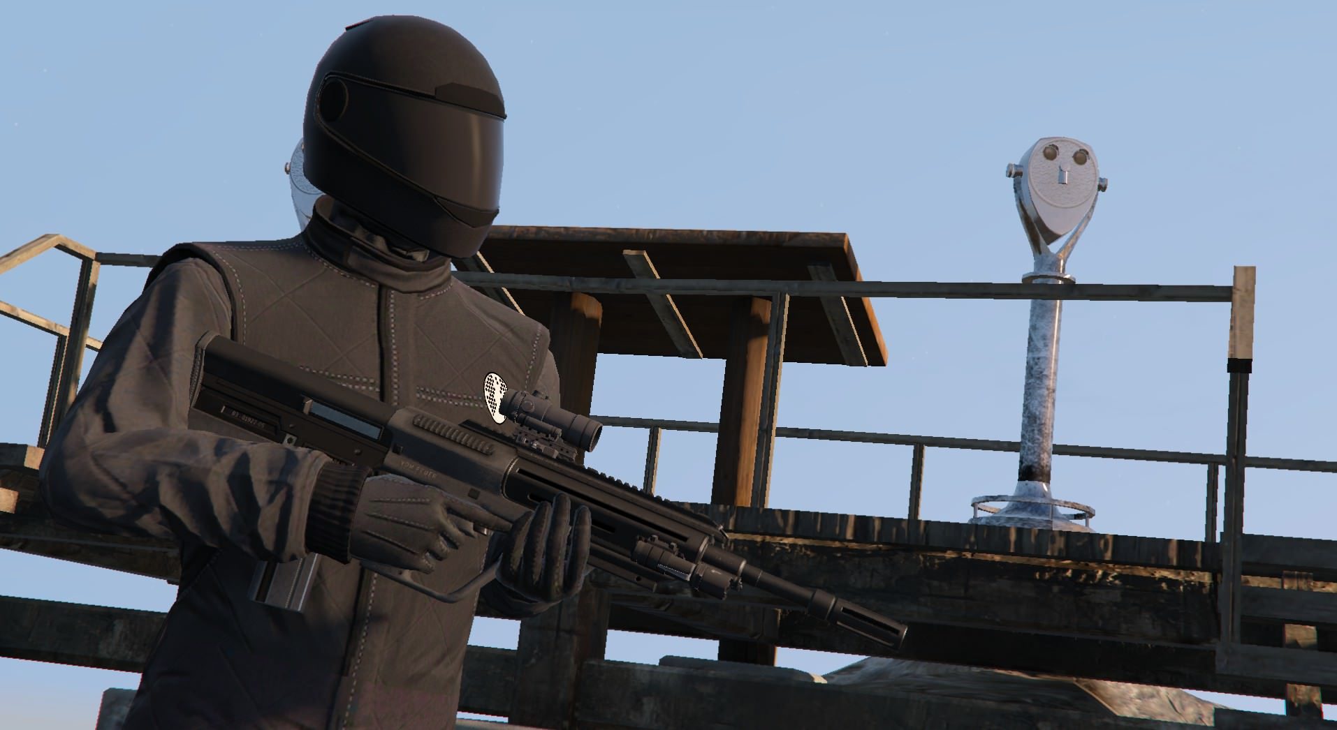 Having a quick look at the new Cayo Perico Heist weaponry, featuring the tamed racing animal 1