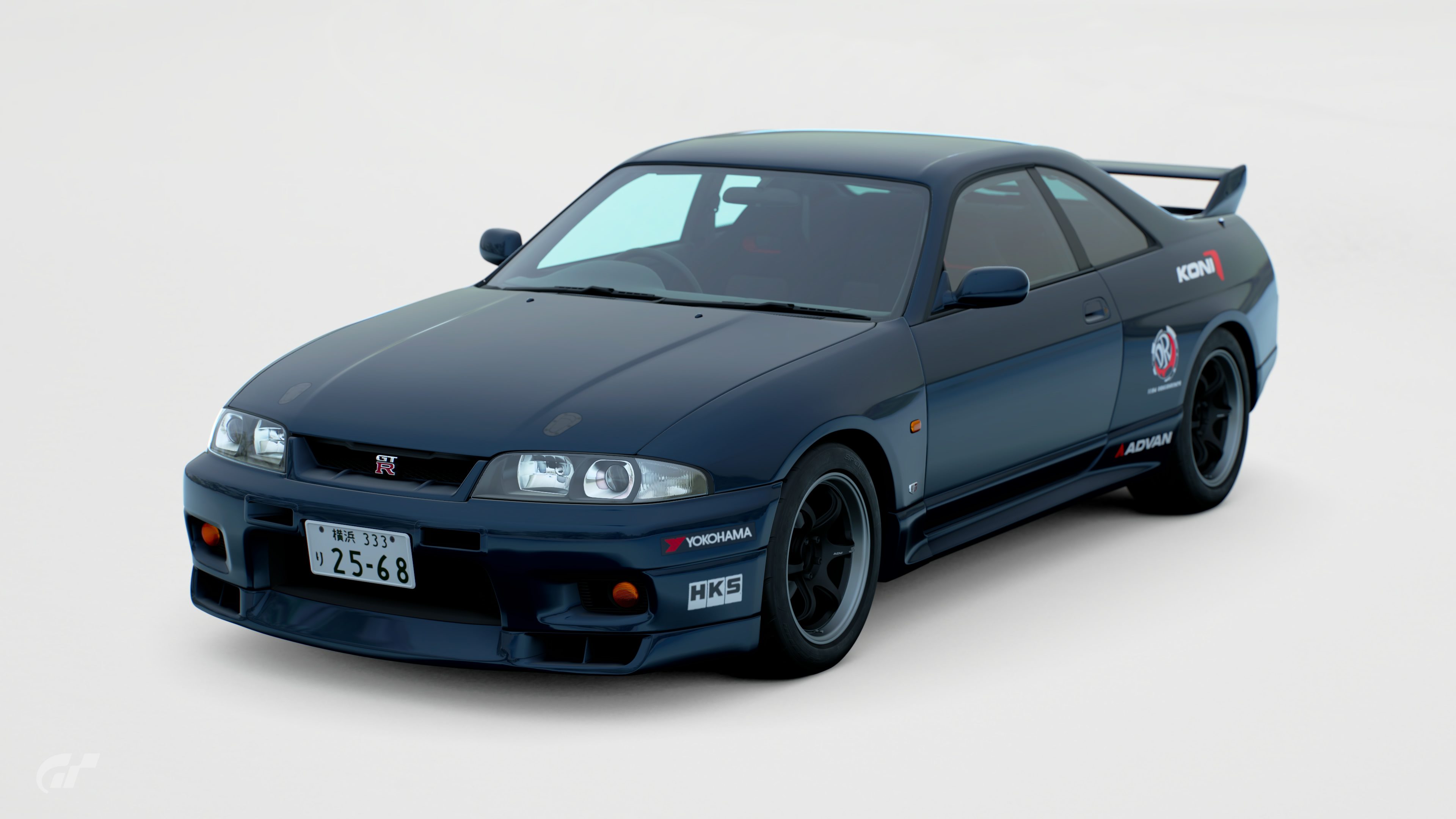 Hiroki Samatsu's R33 GT-R (Front 1/4)