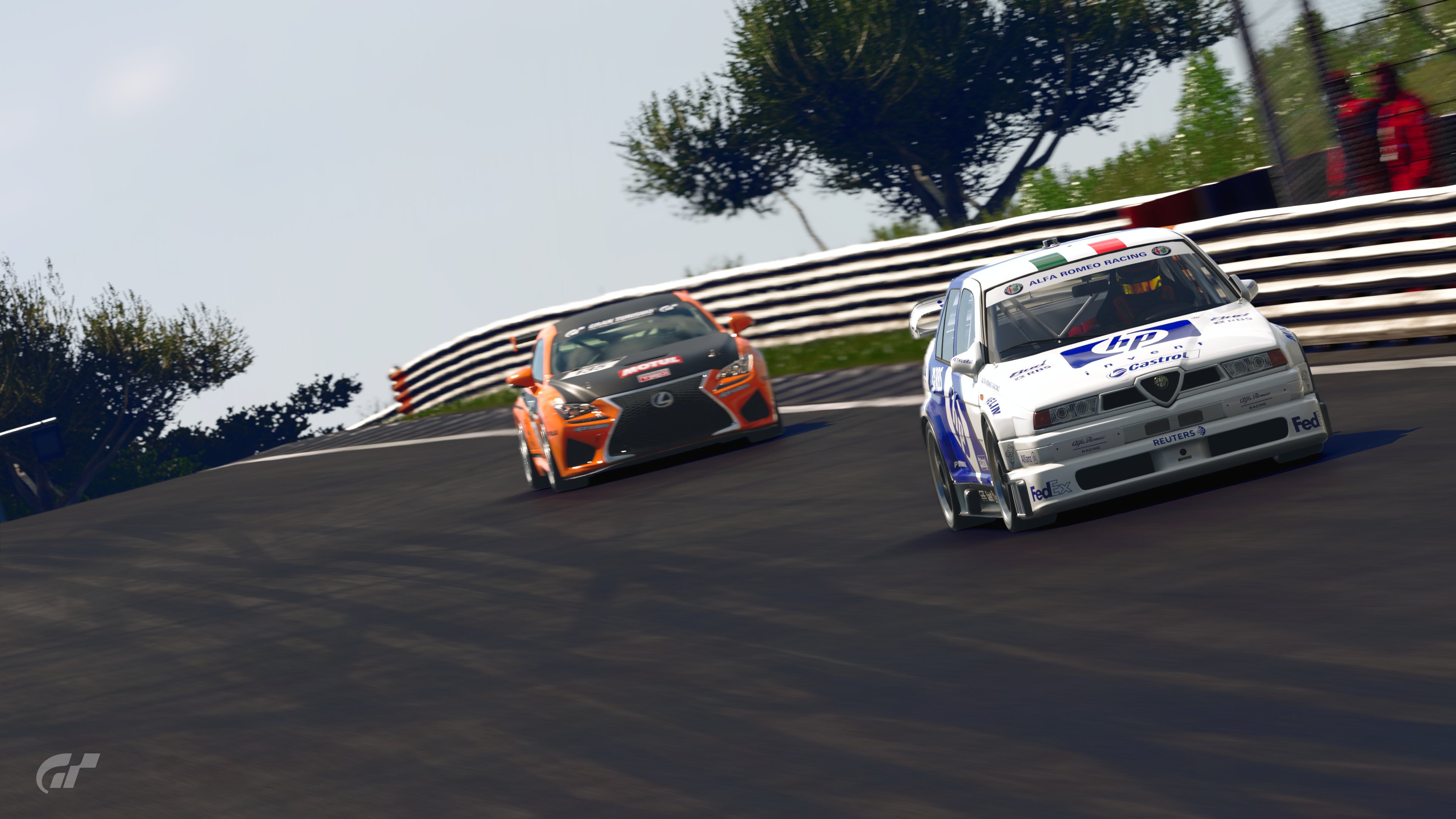 HP Alfa Romeo 155 Race shot.jpg