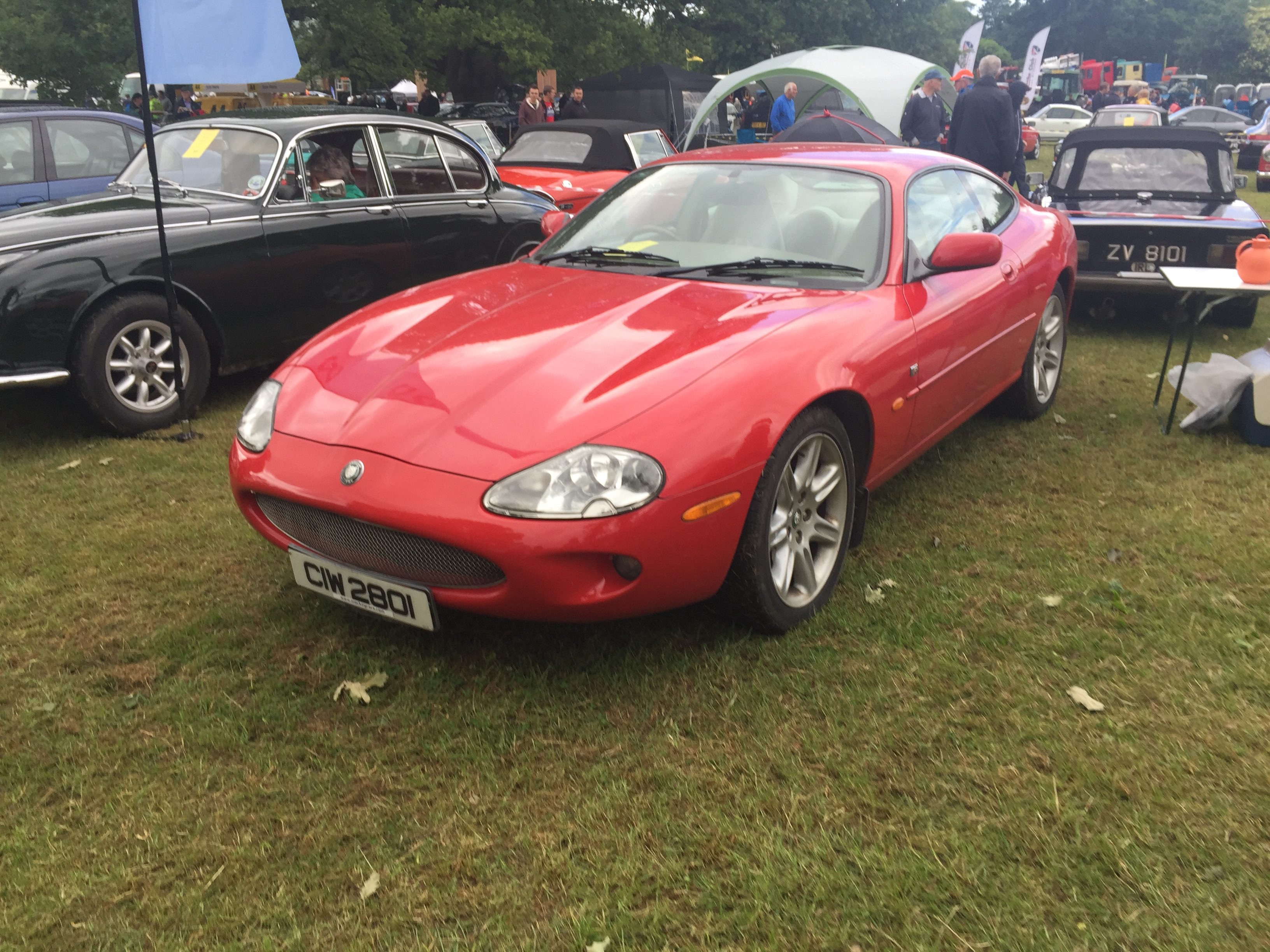 Jaguar XKR Front