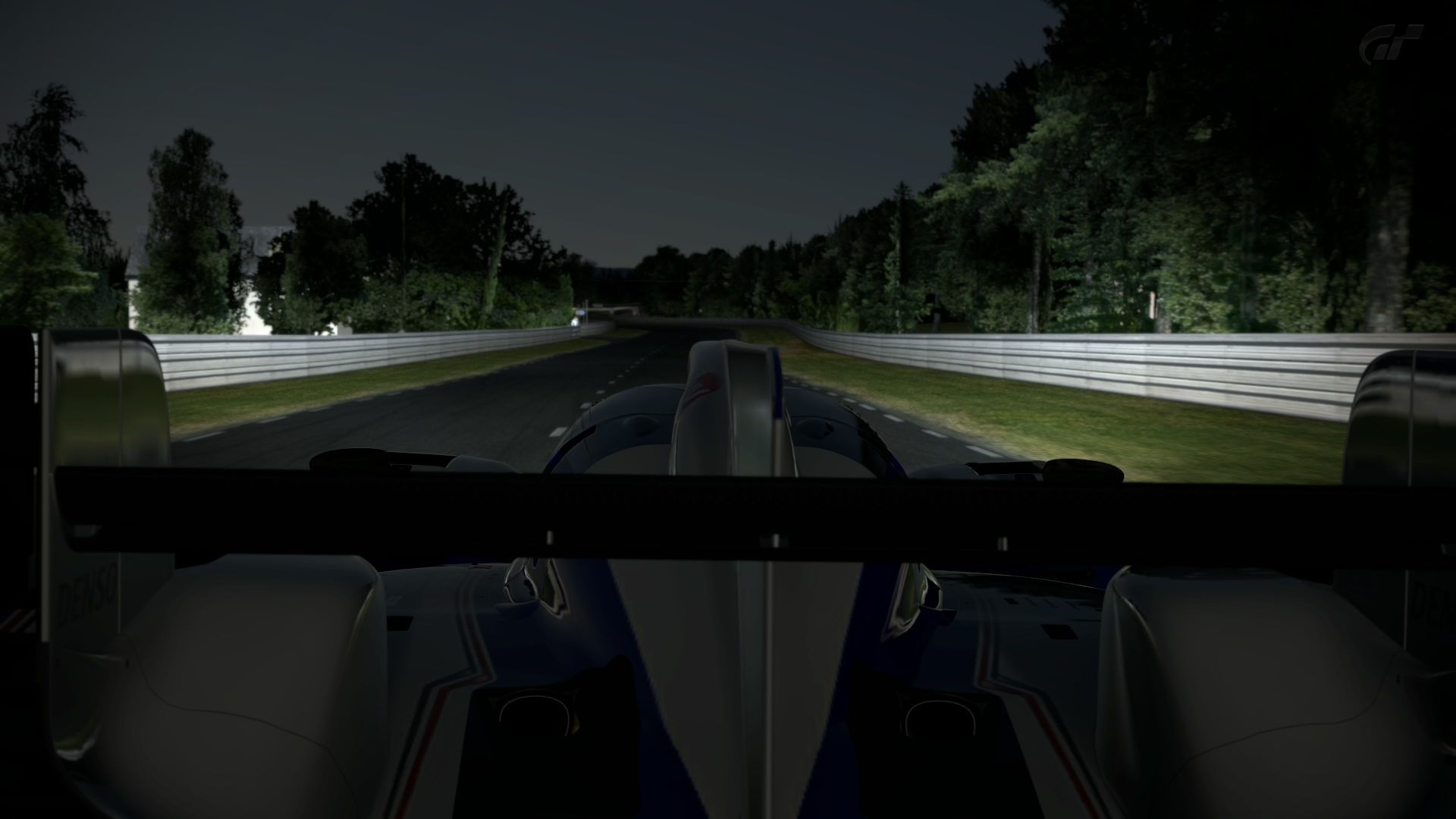 Le Mans Toyota TS030 3.jpg