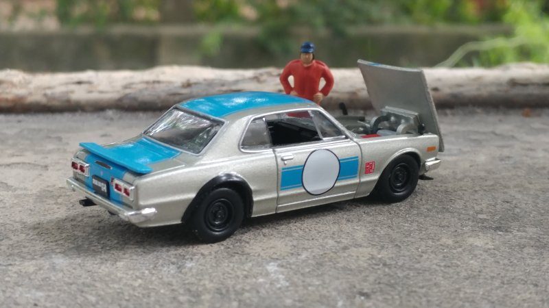 M2: Nissan Skyline