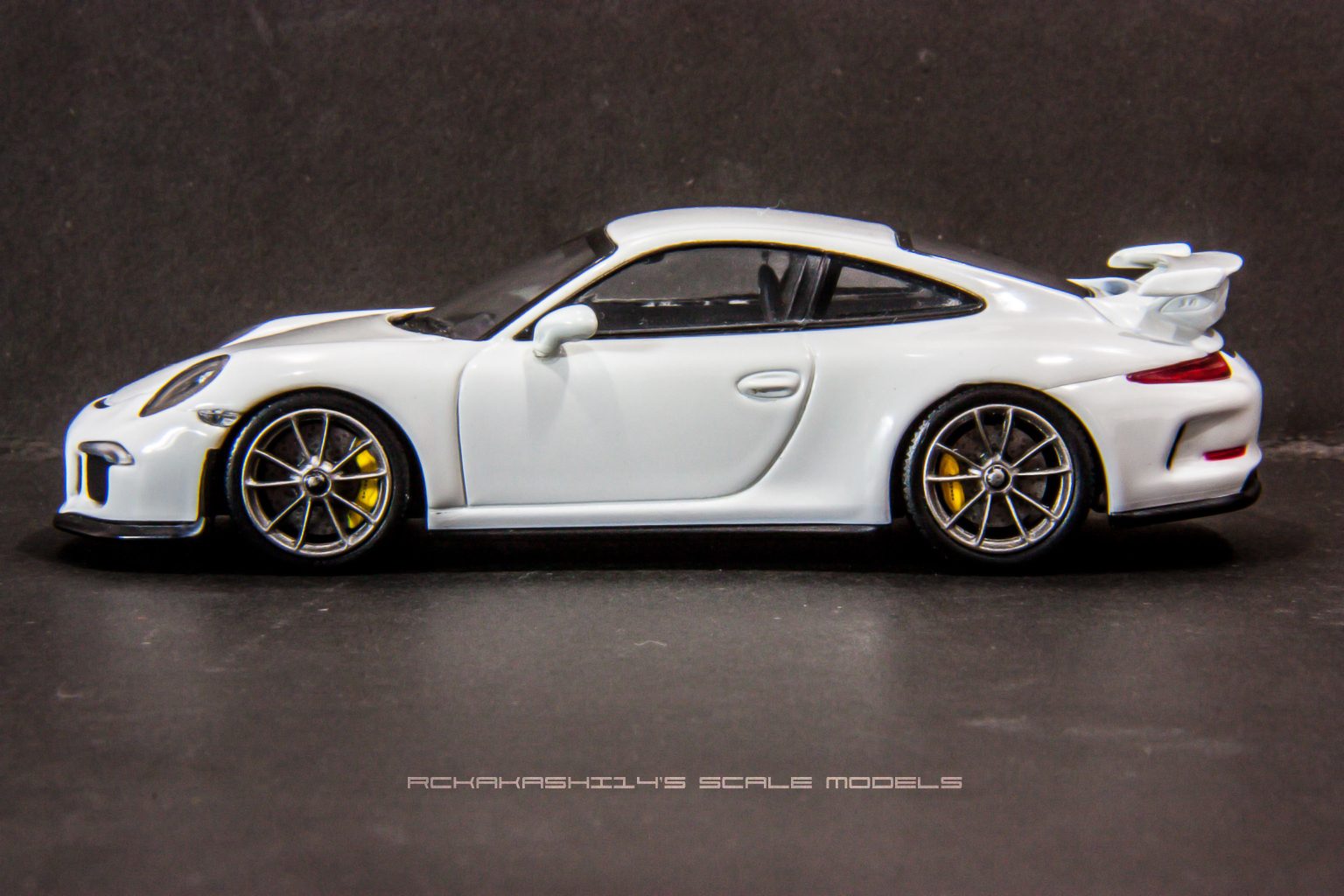 Porsche 911 GT – 24H Du Mans 1997 – Minichamps 1/43 – Métal – Collection