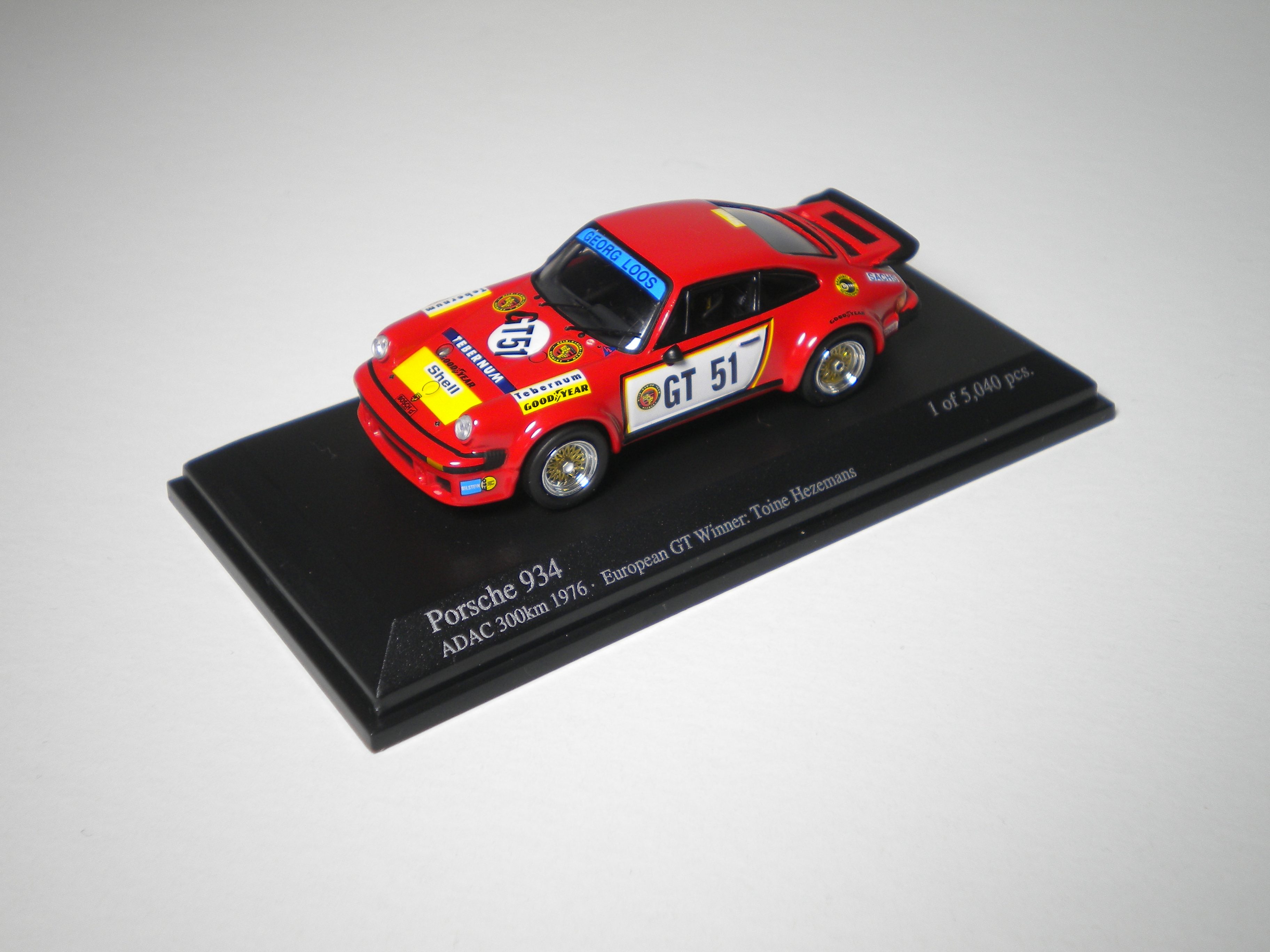 Minichamps 1/64 Porsche 934 Toine Hezemans