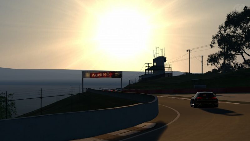 Mount Panorama Motor Racing Circuit_8.jpg