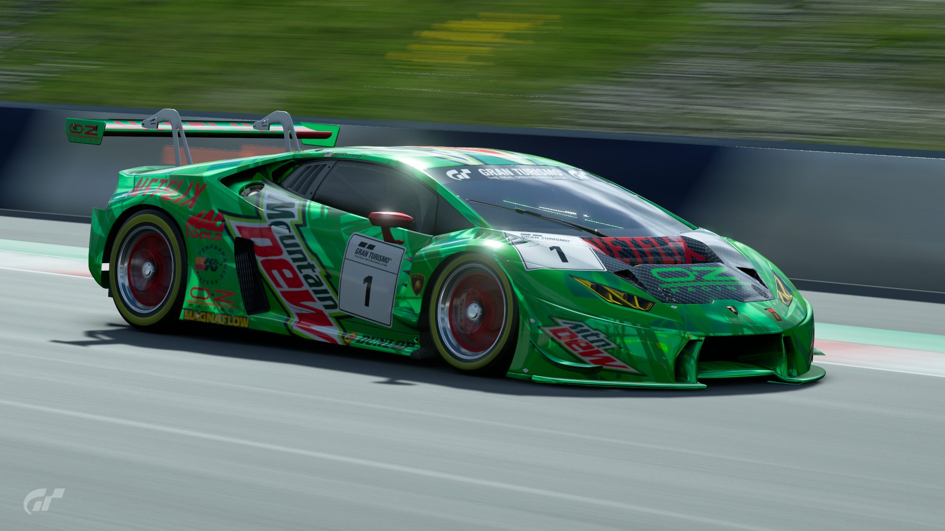 Mountain Dew Huracan 2