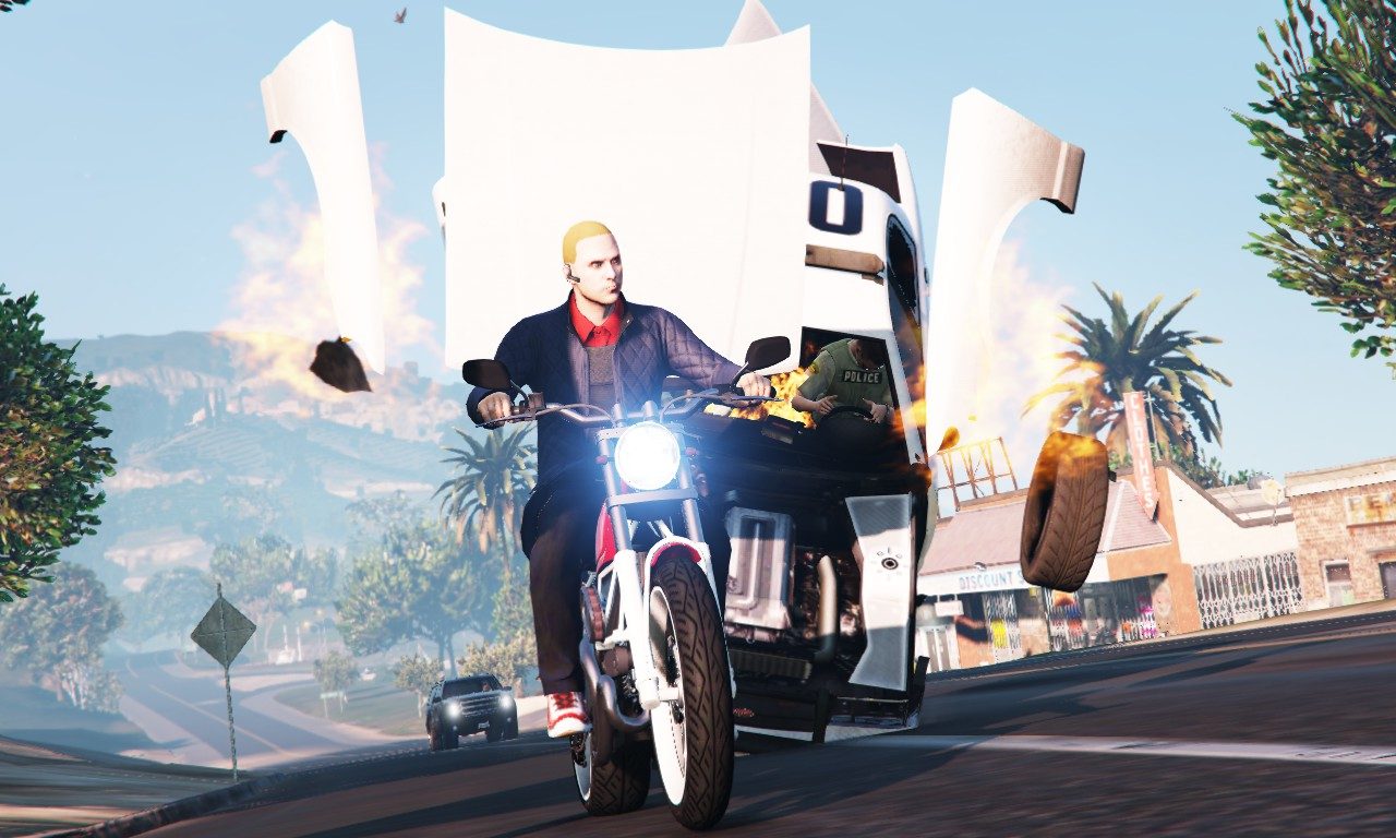 Murph gets into another level of trouble with the police (AKA An SPD sneak on the Pegassi Esskey) 6