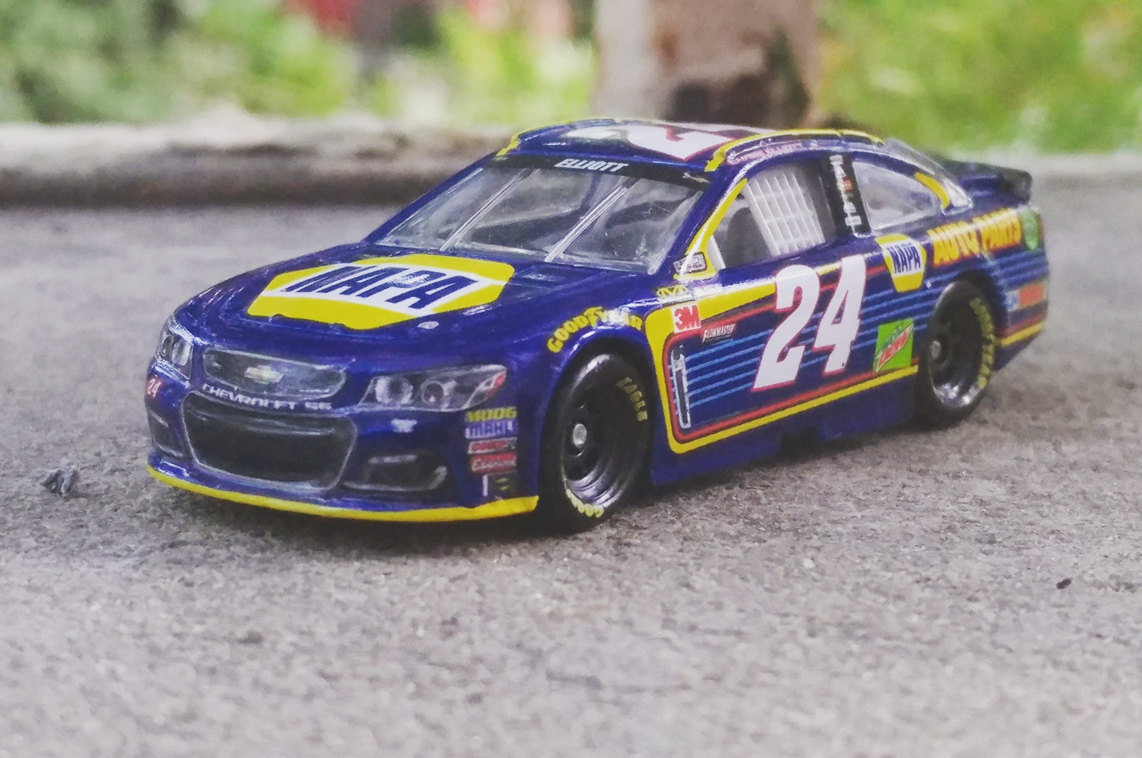 Nascar Authentics 1 64 Chase Elliott 2017 GTPlanet