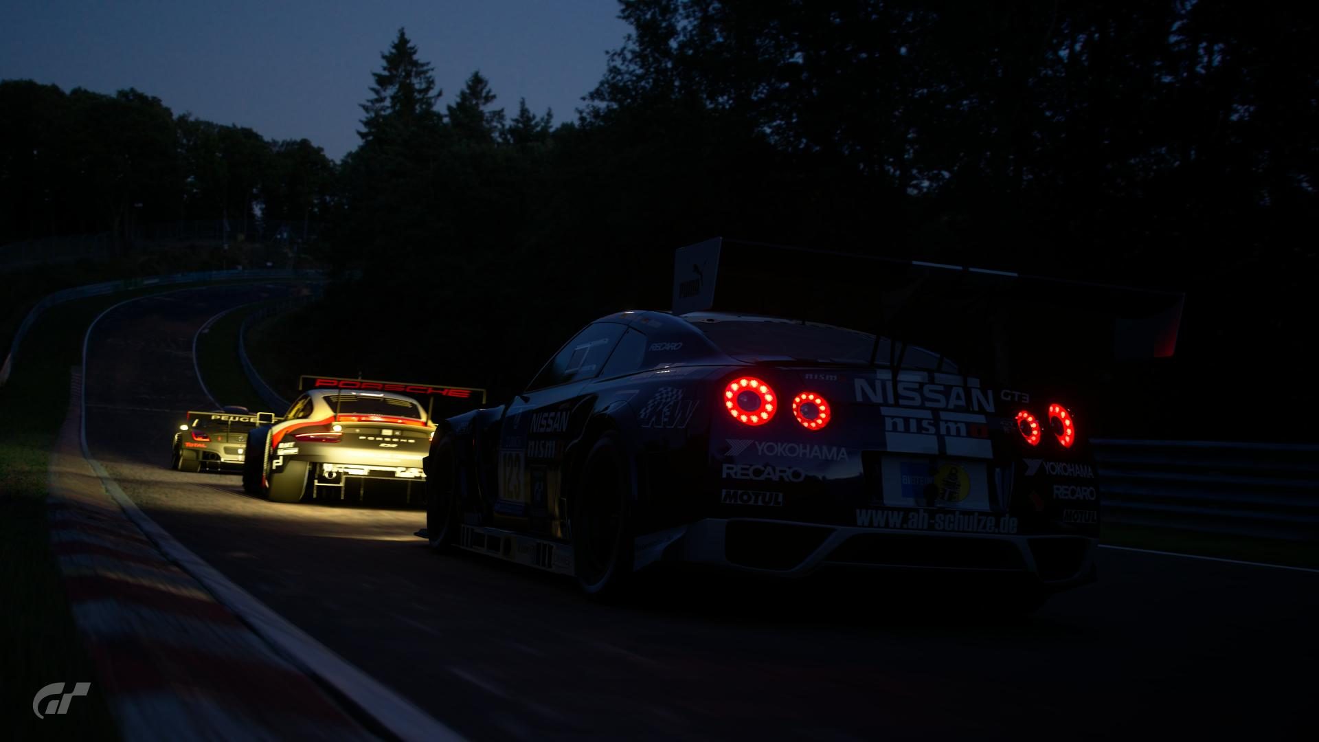 Nissan GT-R NISMO GT3 N24 Schulze Motorsport '13