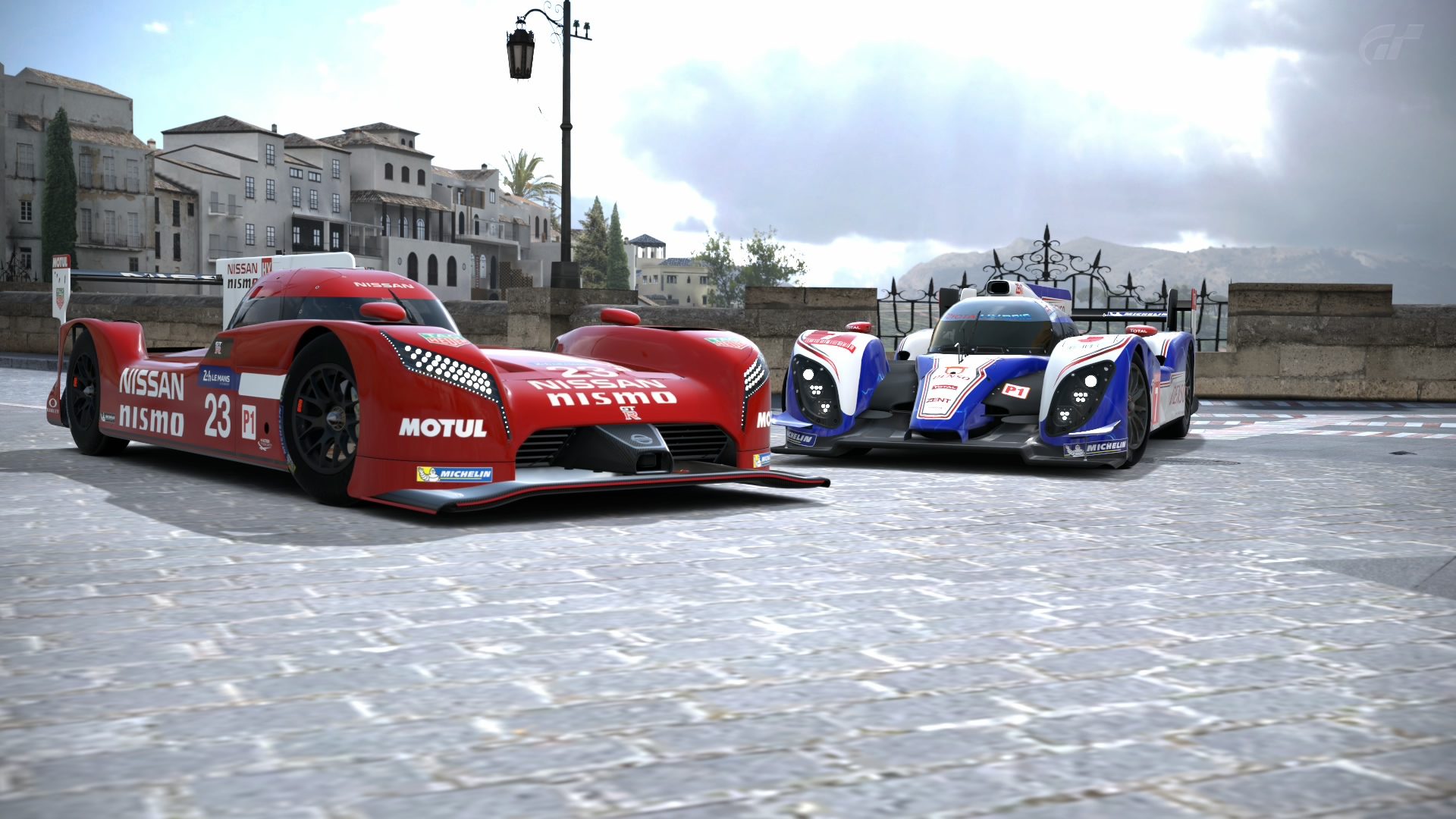 Nissan & Toyota LMP1 Cars