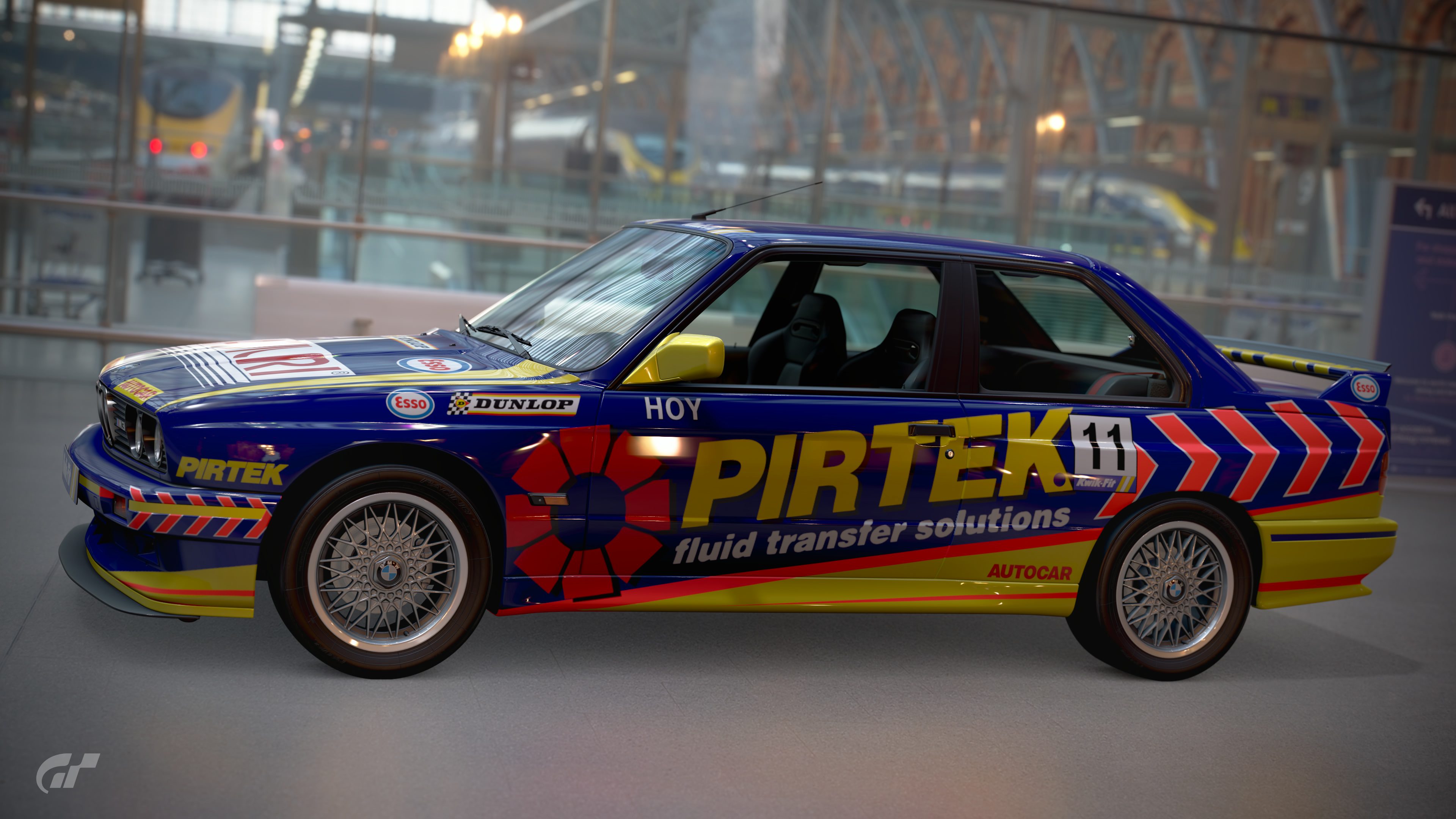 Pirtek BMW M3 (left)