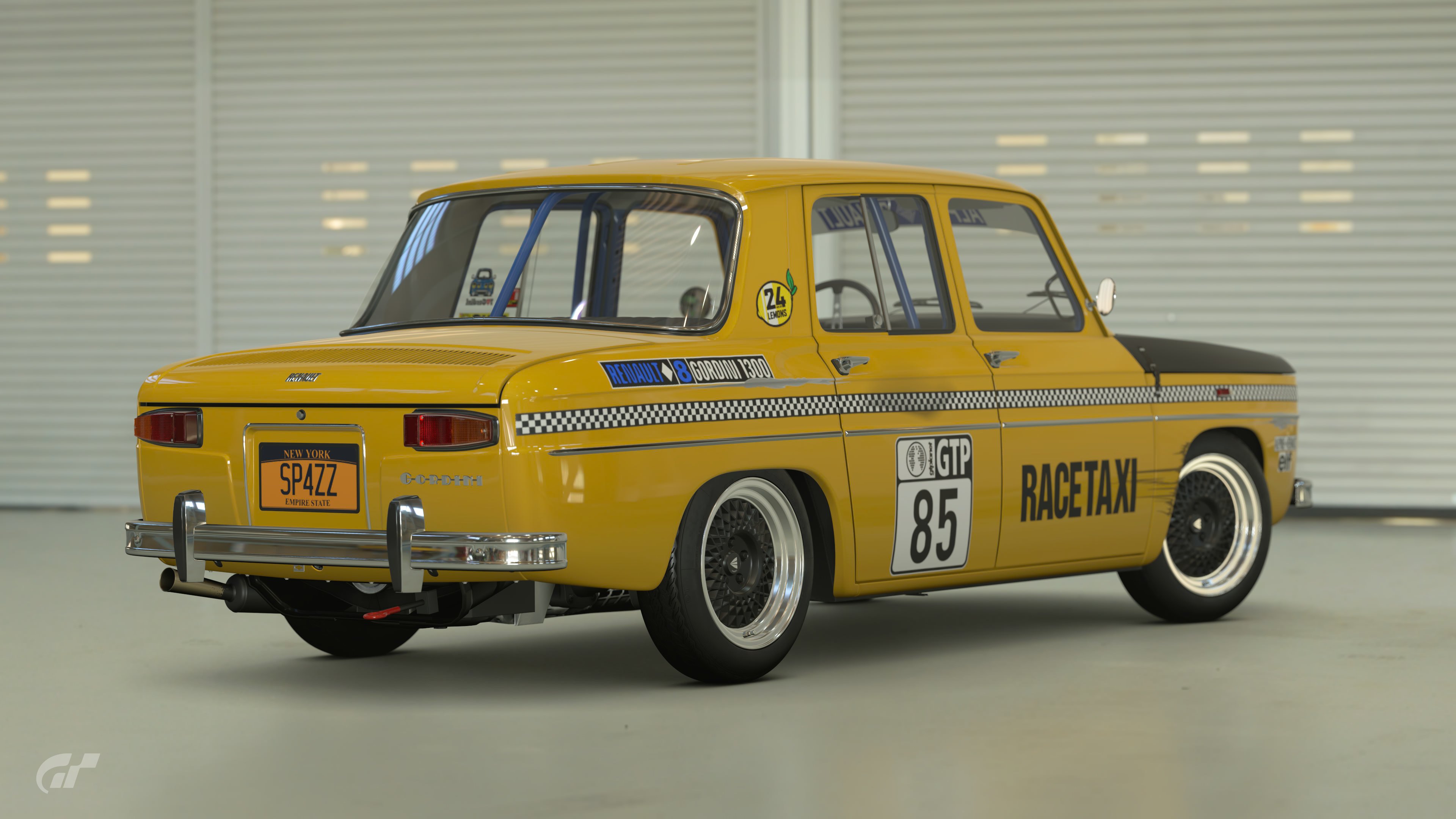 Race Taxi R8 Gordini_2.jpg