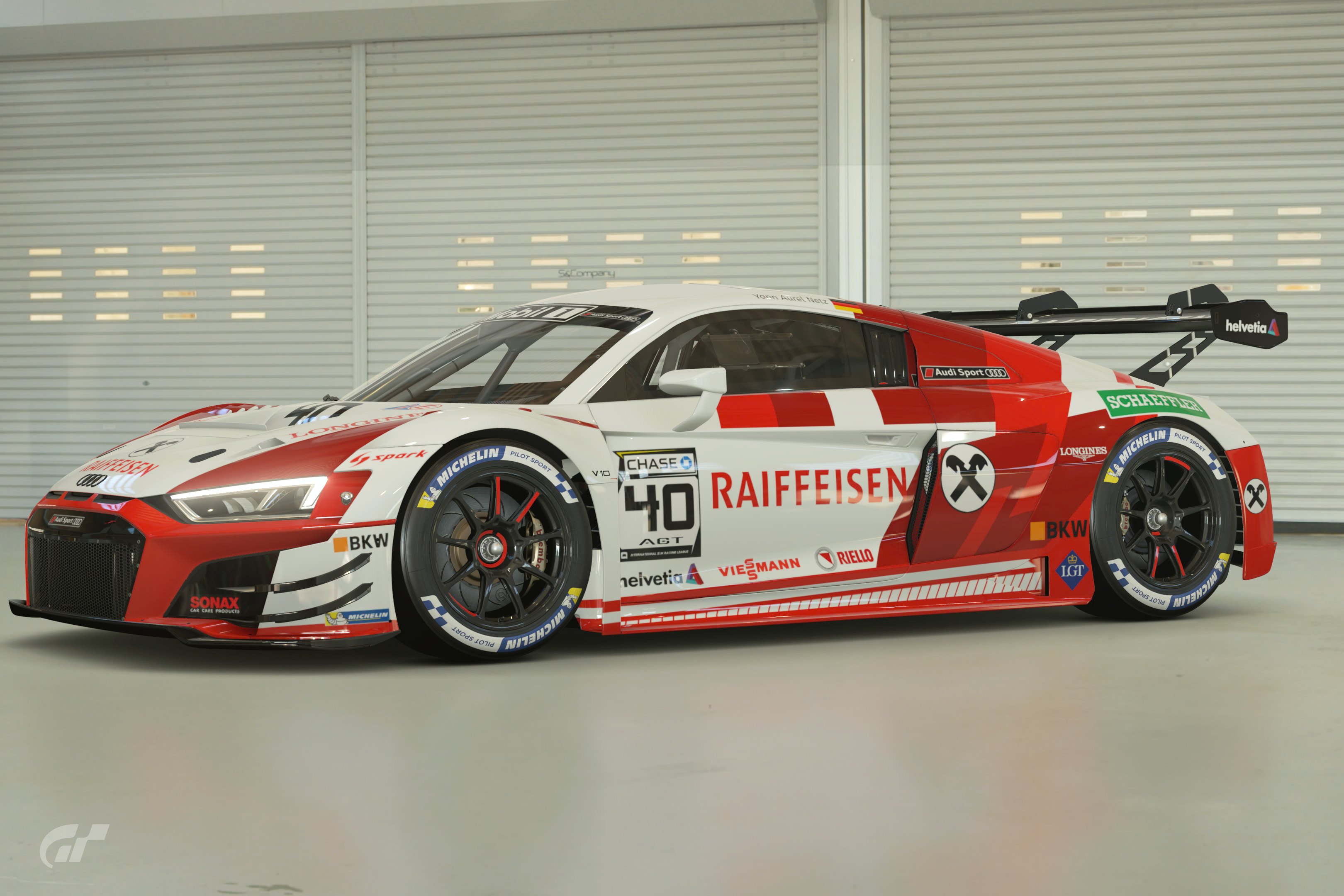 Raffeisen R8