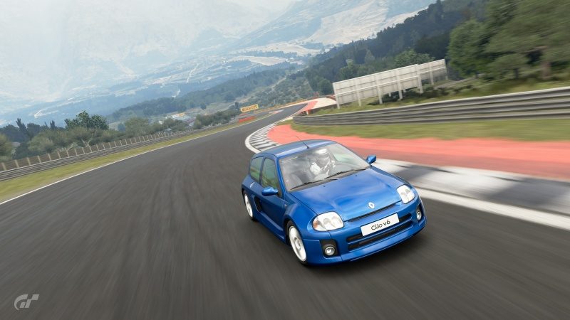 Renault Clio V6 - Dragon Trail 2.jpg