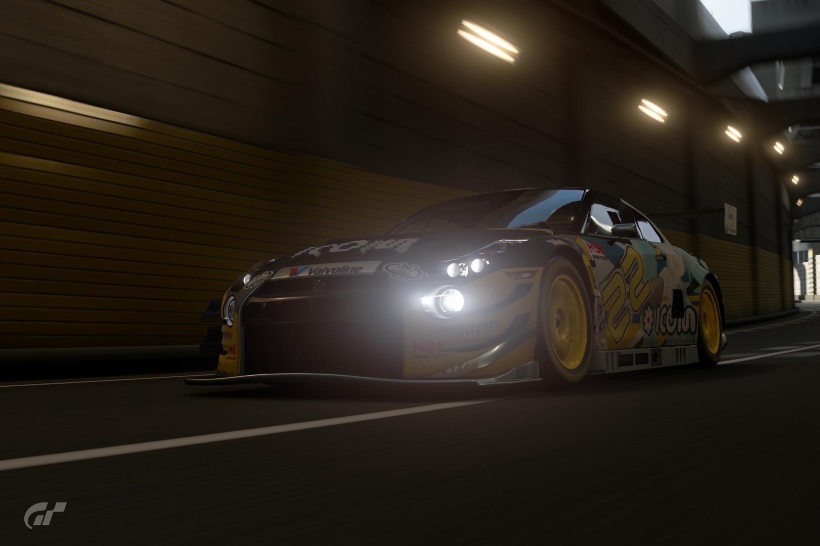 Schultze GT-R GT3 in fictitious Feisar livery