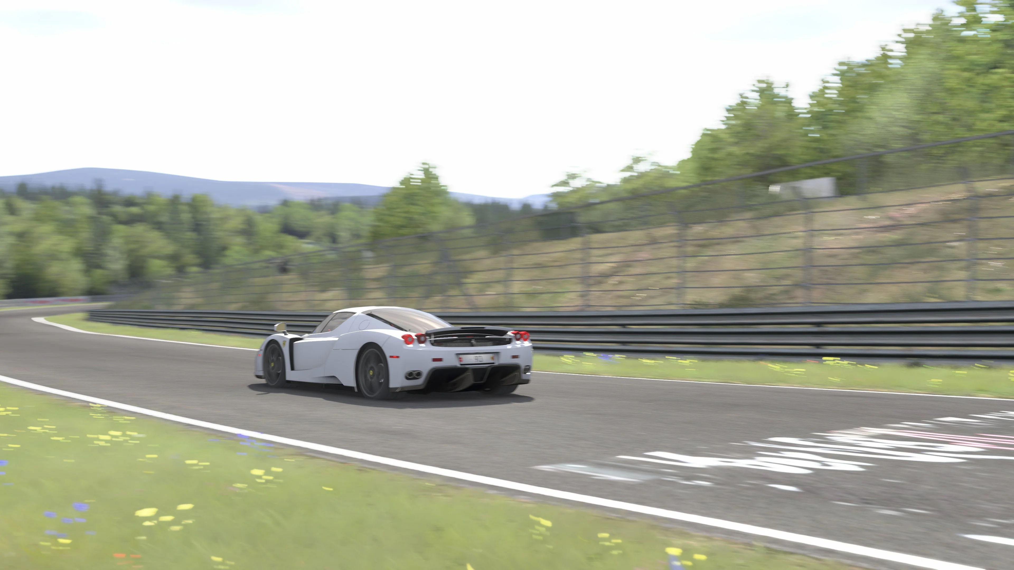Screenshot_bg_ferrari_enzo_ks_nordschleife_6-6-126-19-57-37.webp
