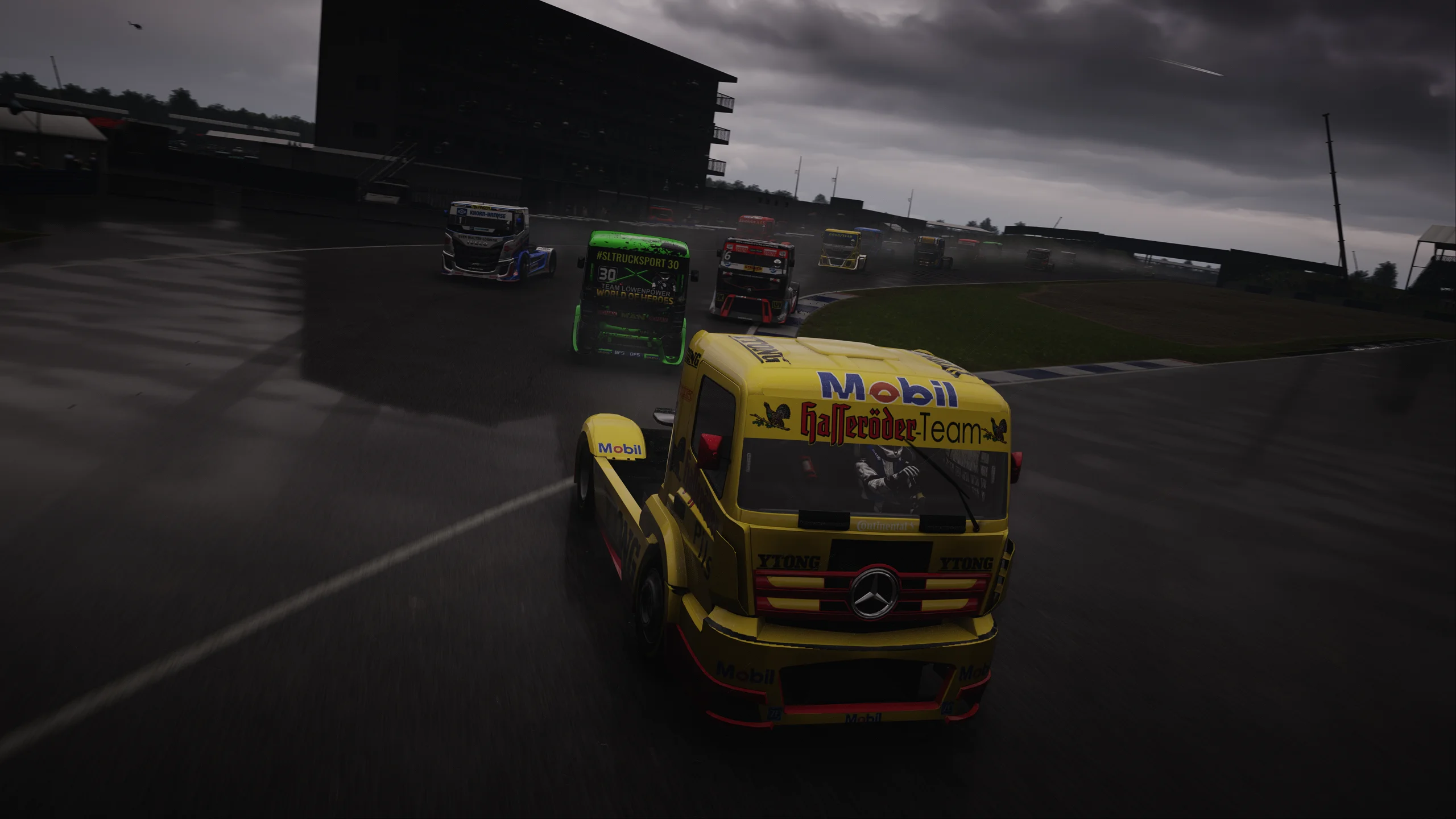 Screenshot_etrc_mercedes_actros_knr_silverstone_2005_10-9-126-5-5-17.webp