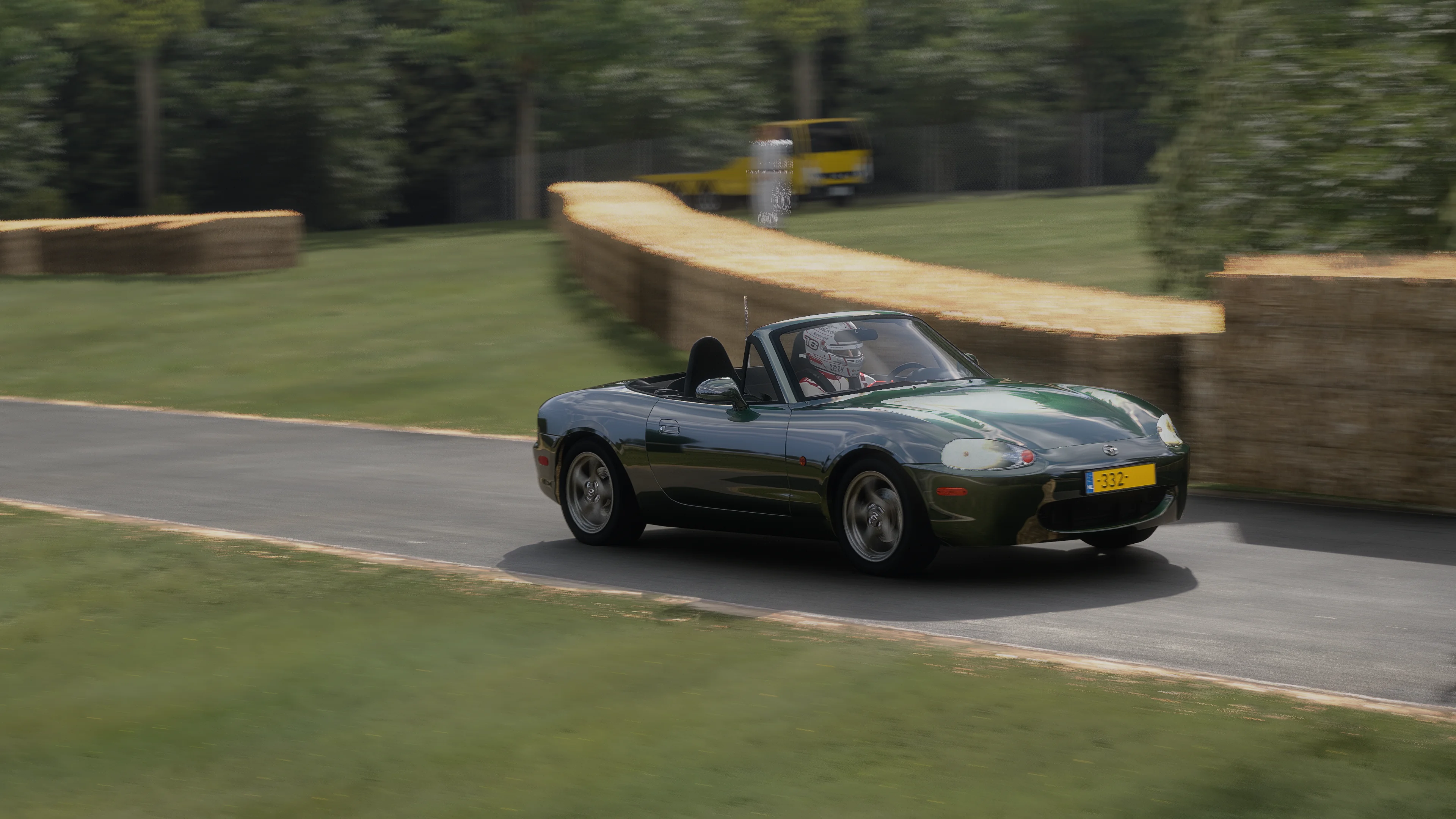 Screenshot_mp_mazda_mx5_nb1_g333_goodwood_hillclimb_5-9-126-20-10-55.webp