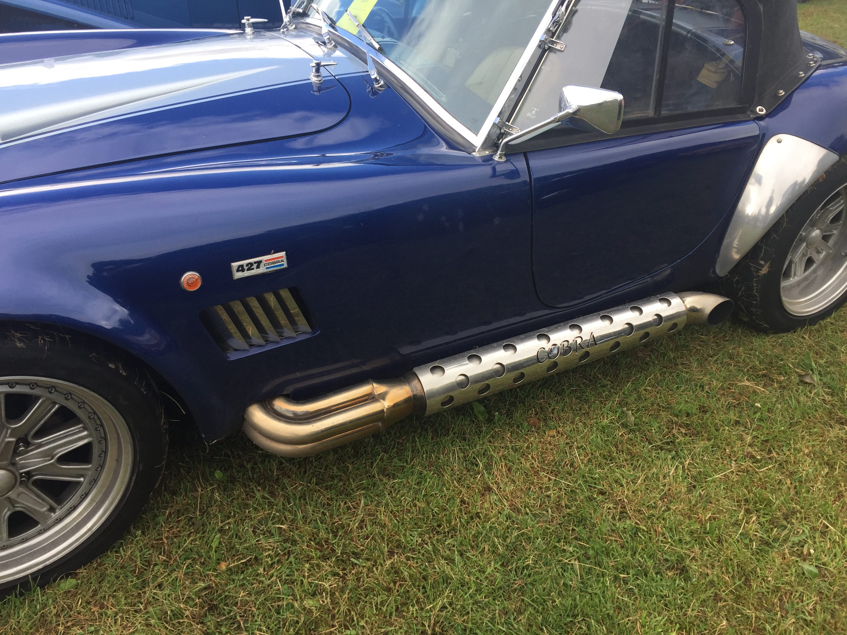 Shelby Cobra Side