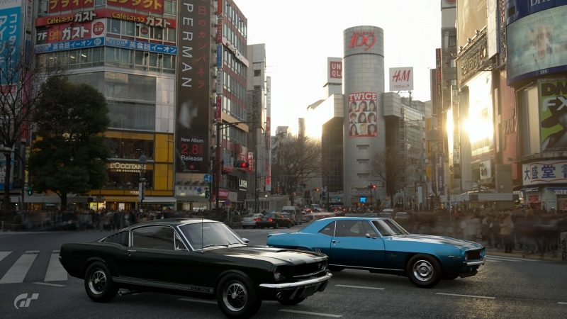 Shelby GT350 vs Camaro Z28.jpg