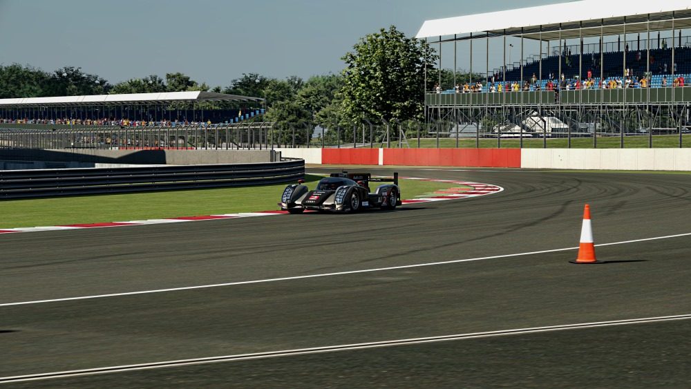 Silverstone Grand Prix Circuit_6 copy.jpg