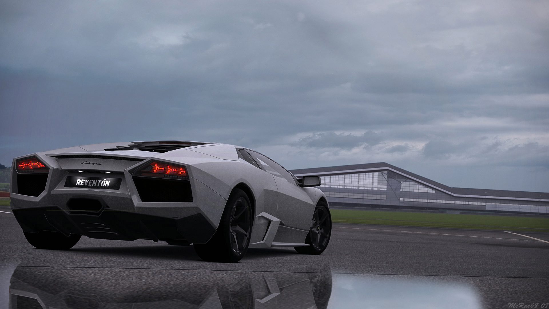 Silverstone_ Stowe Circuit.jpg